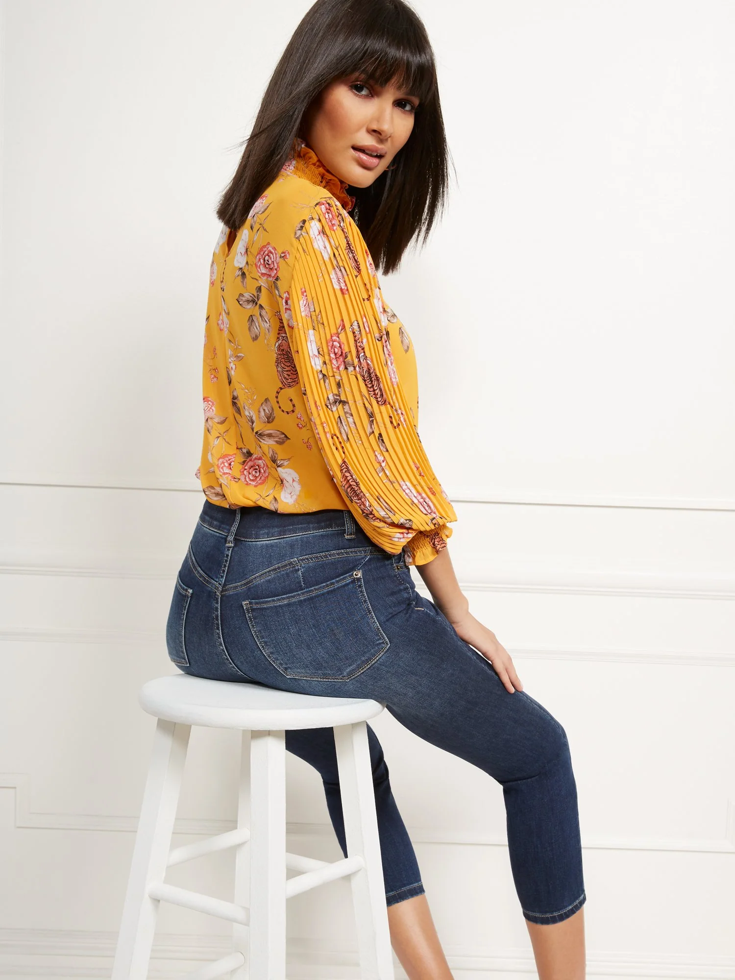 High-Waisted Curvy No-Gap Shaping Super-Skinny Jeans - Blue Hustle - Image 6