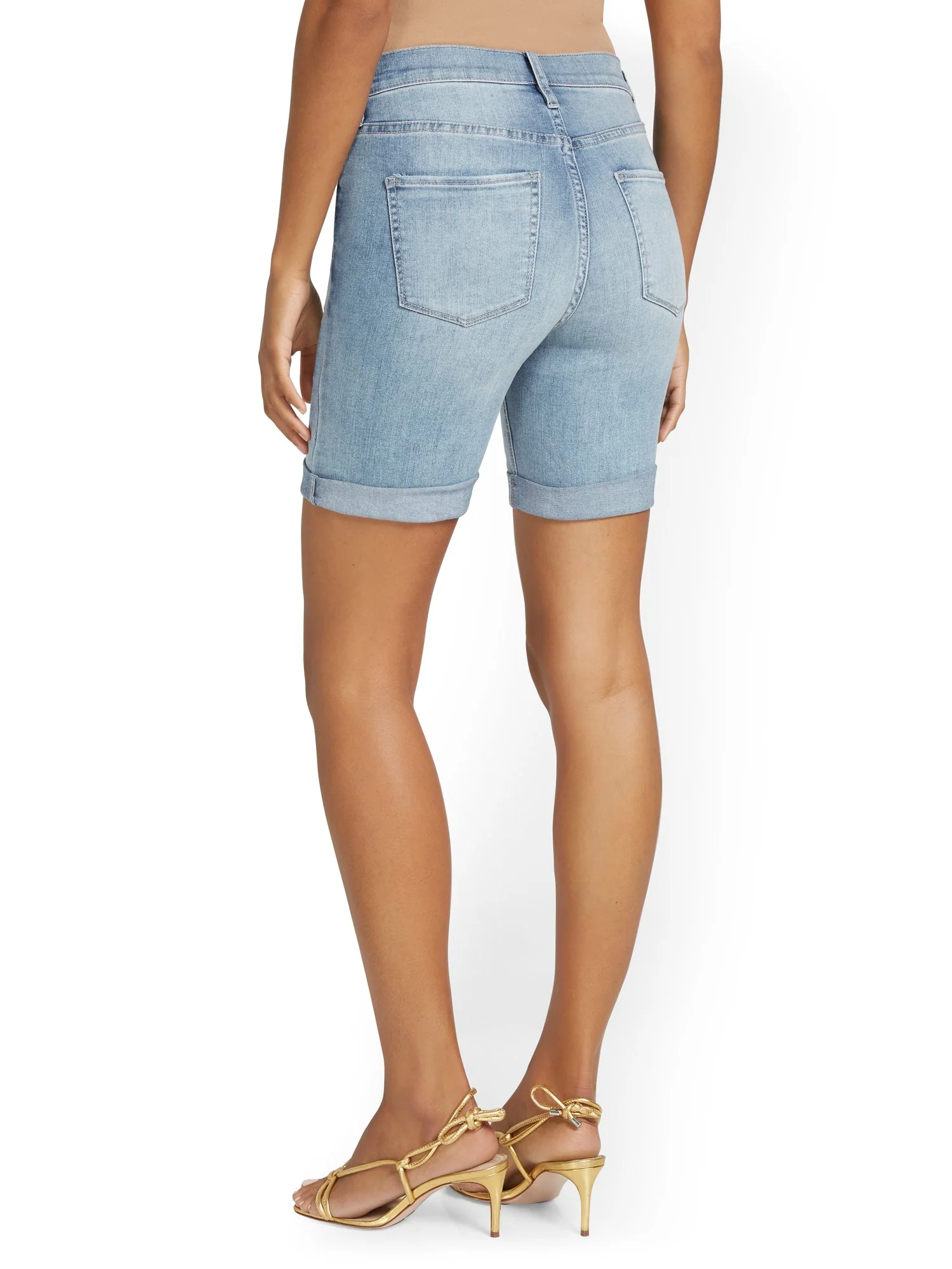 High-Waisted Destroyed 7-Inch Short - Image 3