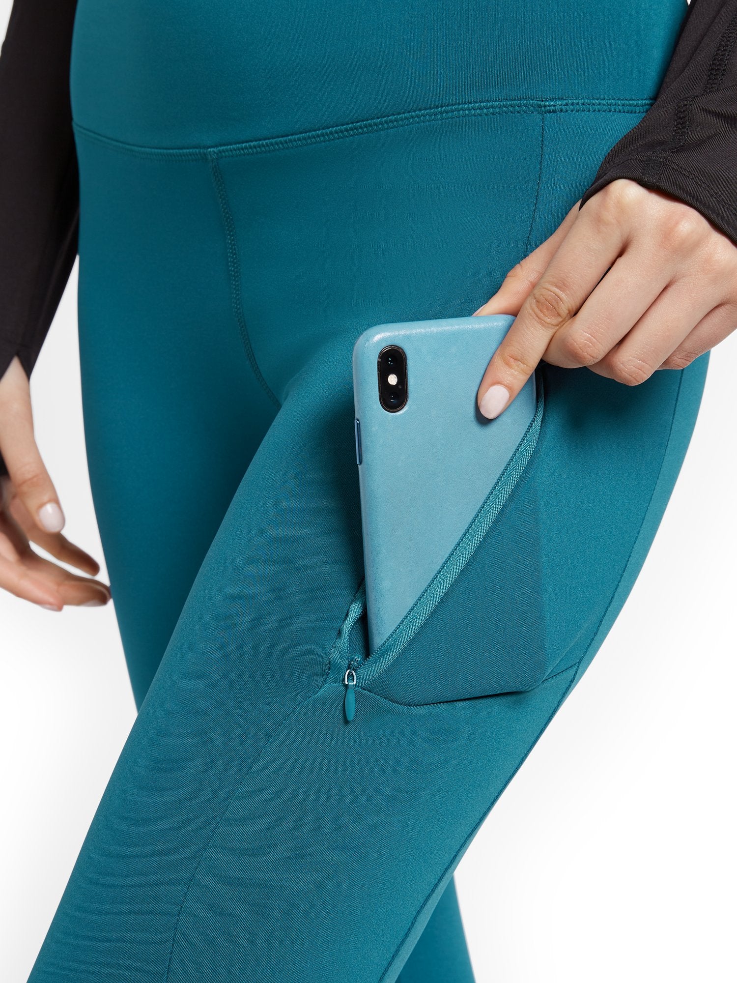 High-Waisted Geometric Seam 7/8 Legging - Image 20
