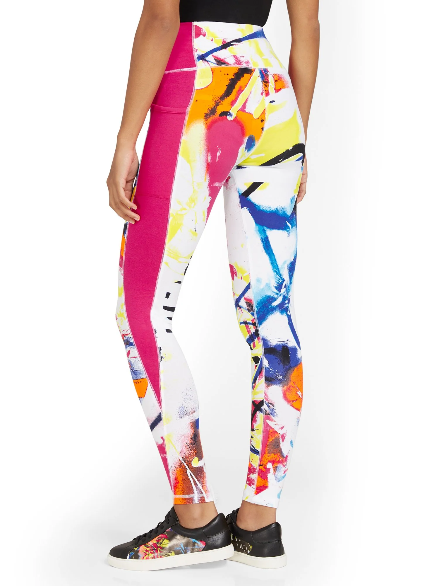 High-Waisted Graffiti-Print Pocket Legging - Image 3