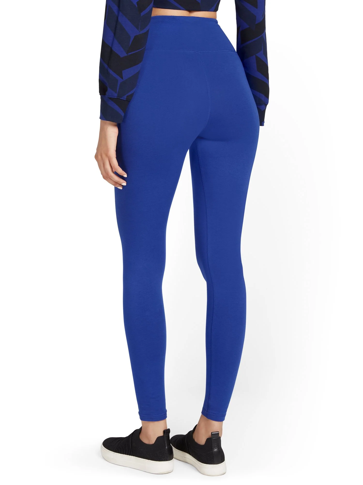 High-Waisted Overlap-Waist Pocket Legging - Image 3