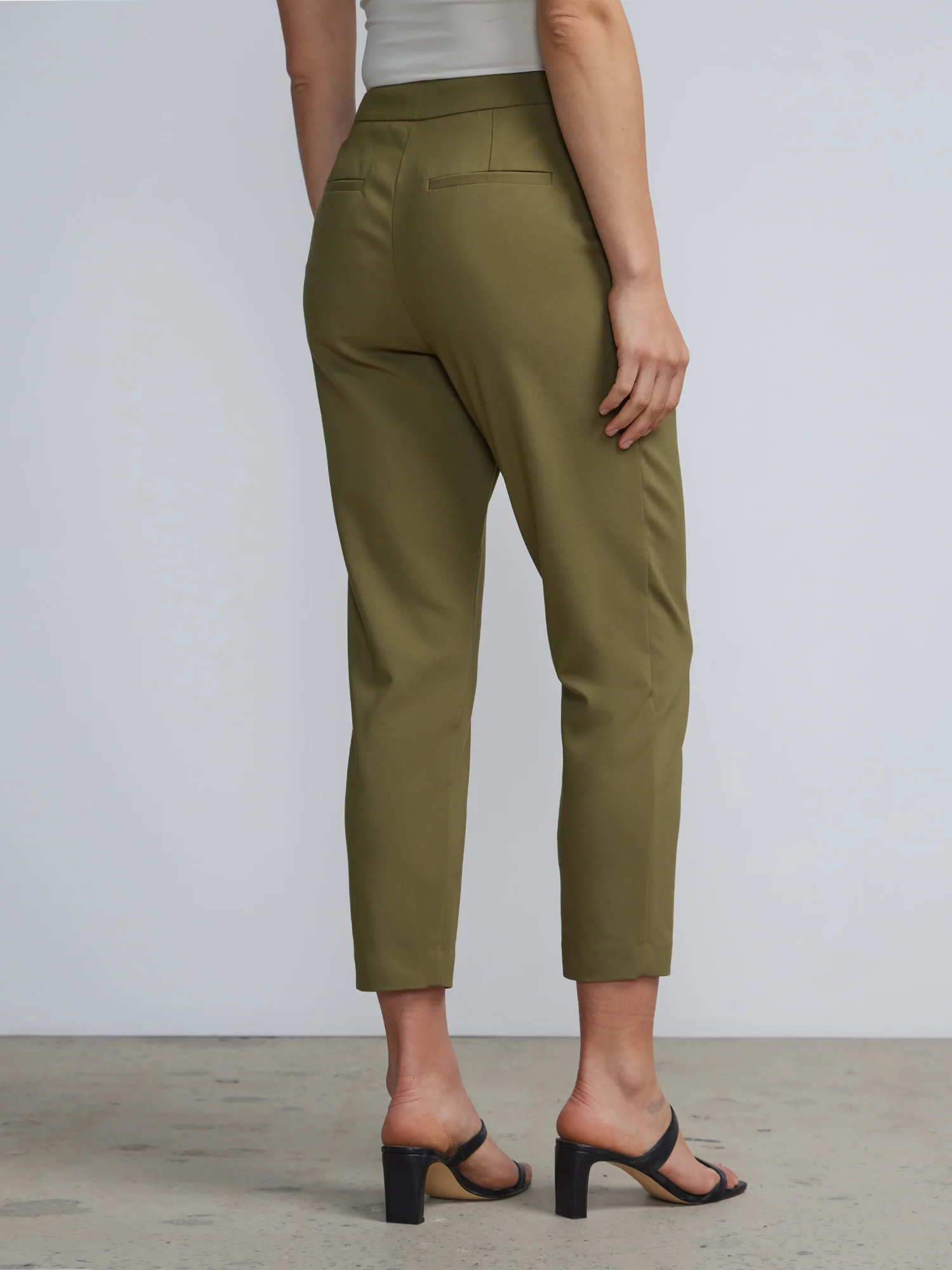 High-Waisted Pleated Ankle Pant - Image 3