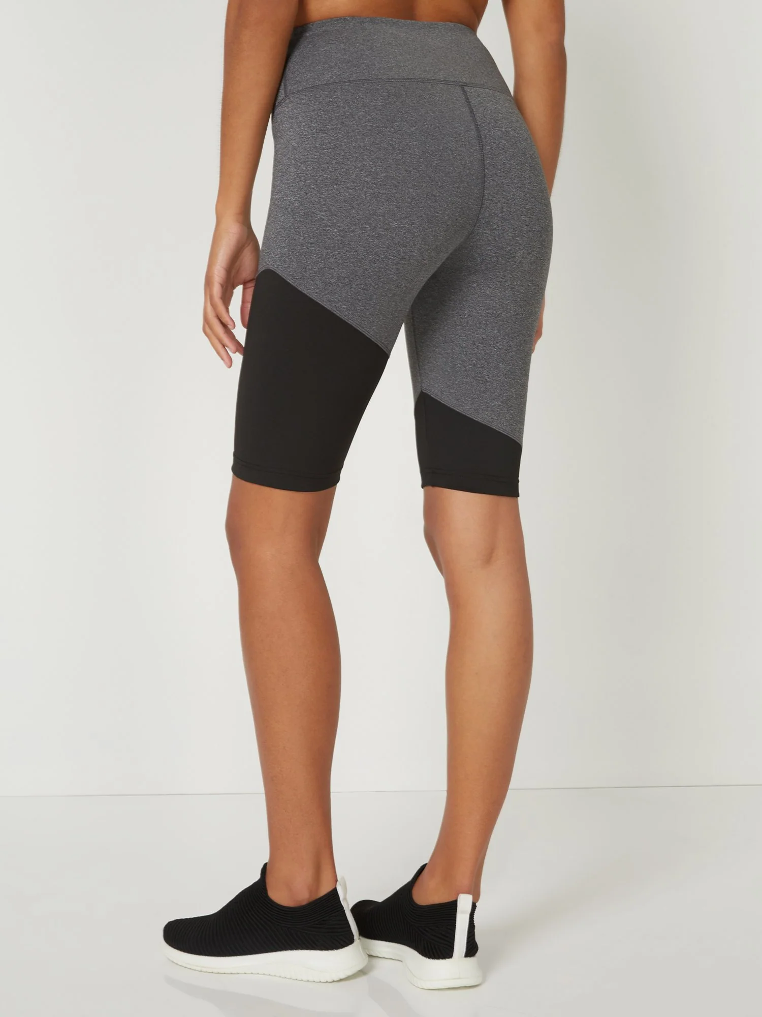 High-Waisted Pocket Bike Short - Image 3