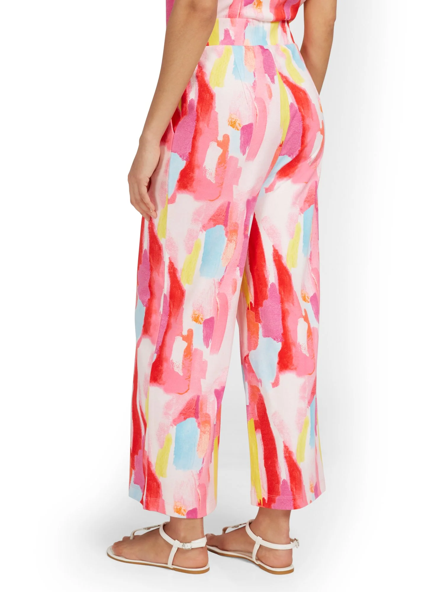 High-Waisted Pull-On Wide-Leg Watercolor Capri Pant - City Knits - Image 3