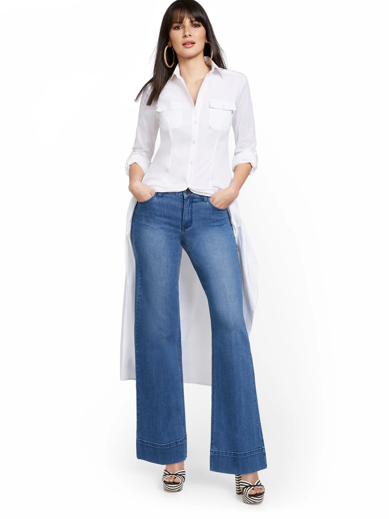 High-Waisted Seamed Hem Wide-Leg Jeans - Image 4