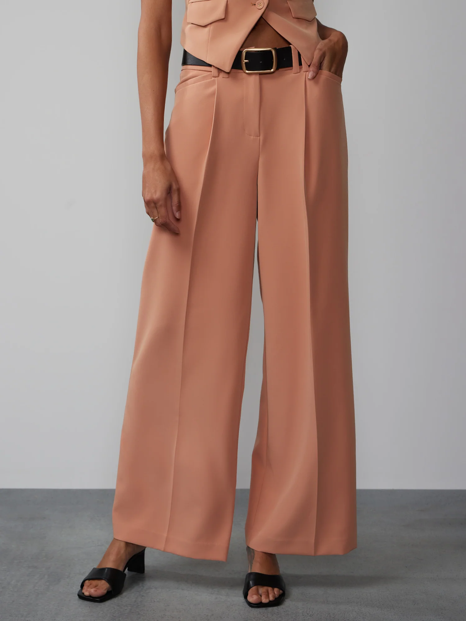 High-Waisted Seamed Wide-Leg Pant