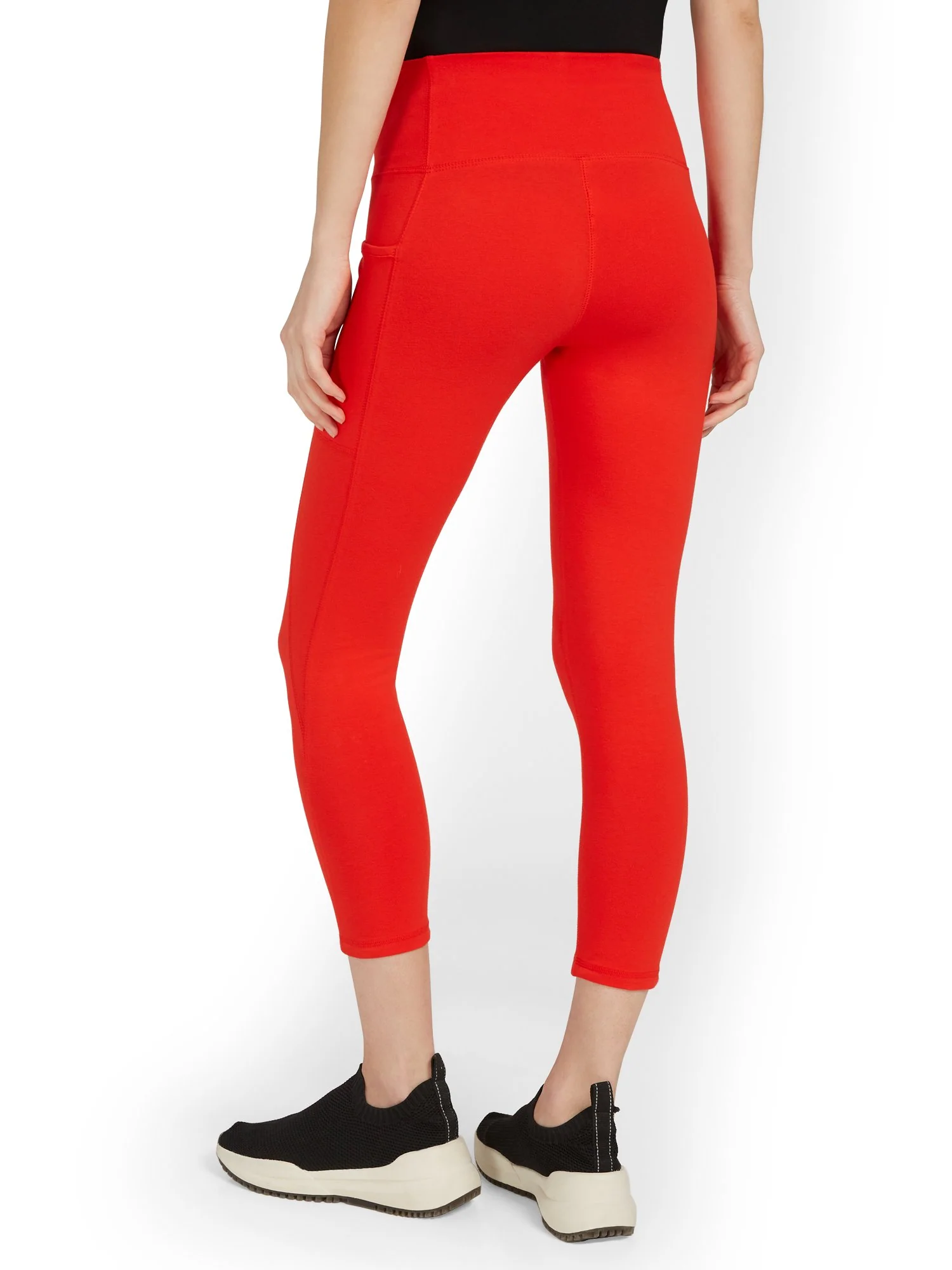 High-Waisted Side-Pocket Capri Legging - Image 3