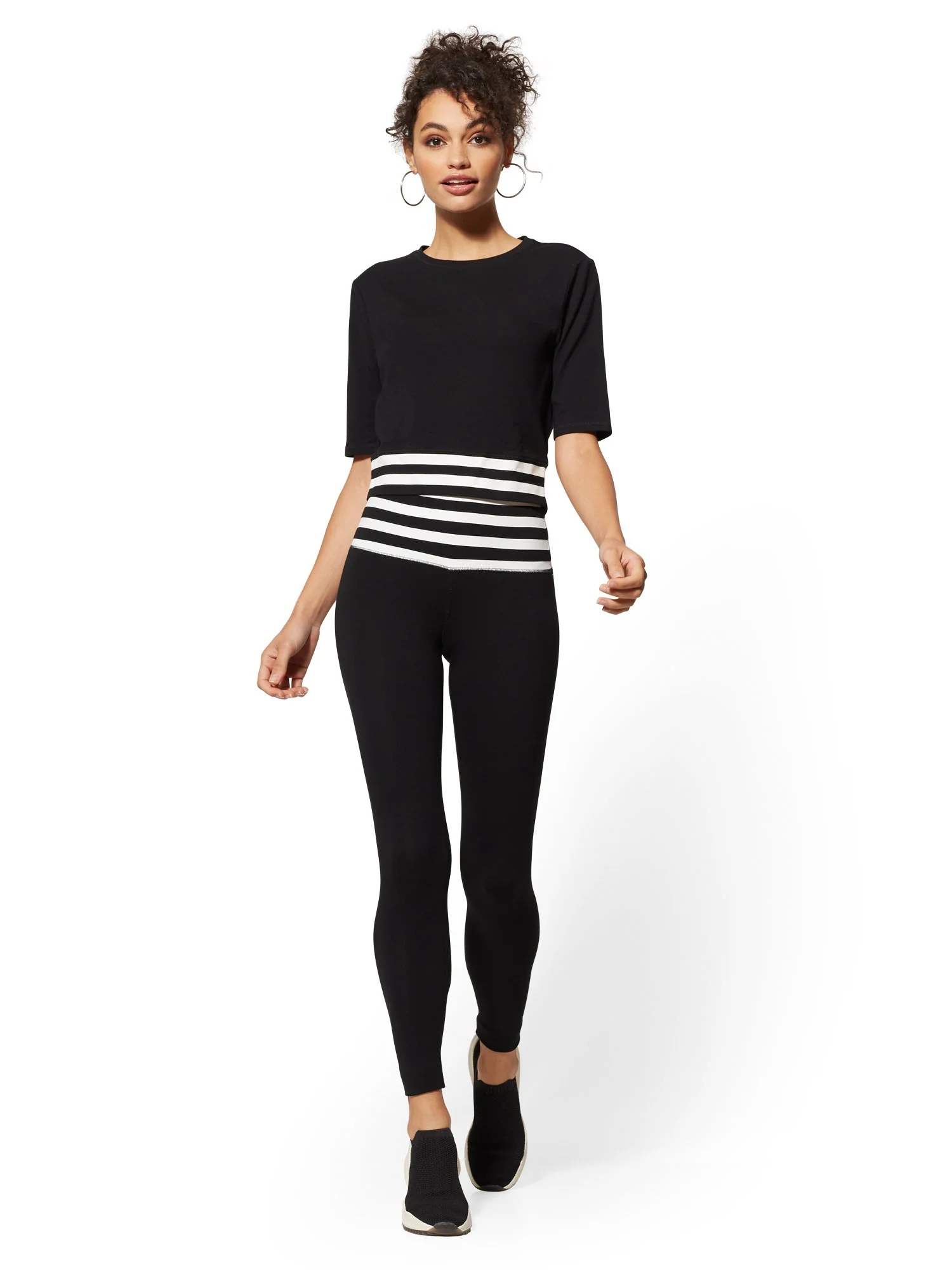 High-Waisted Stripe Yoga Legging - Image 4