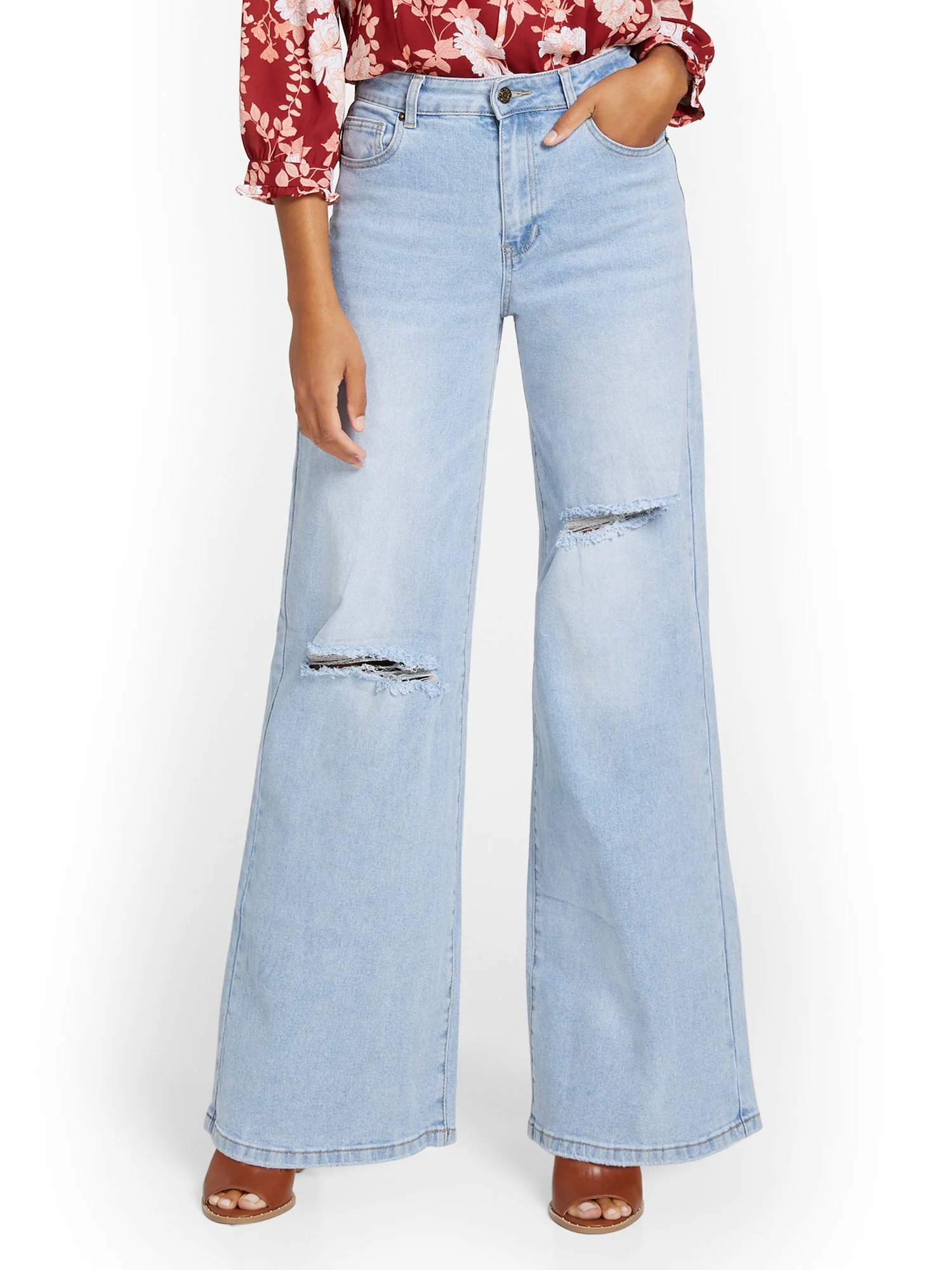 High-Waisted Wide-Leg Jeans - Image 2