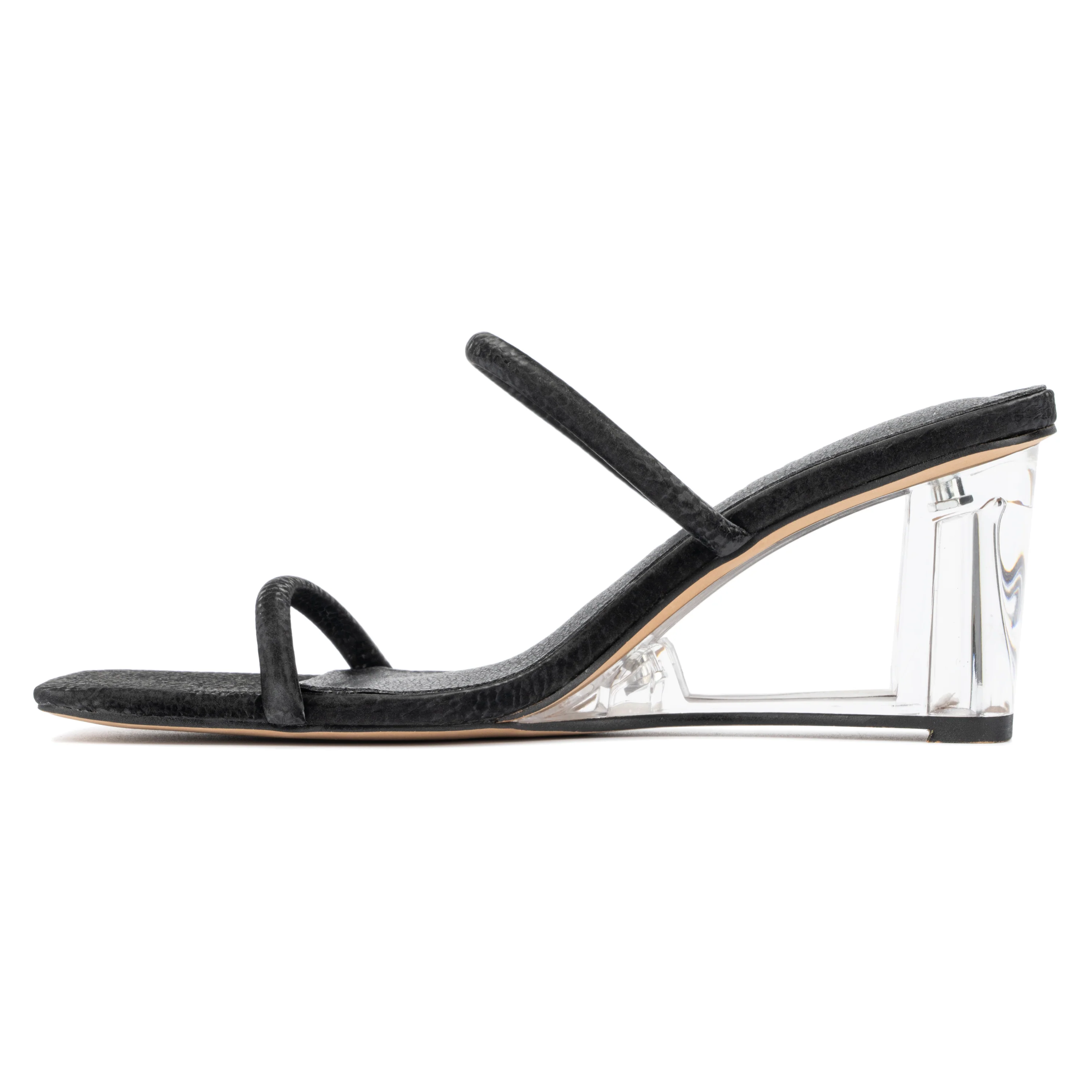 Hilaria Clear Wedge Strap Sandal - Image 4