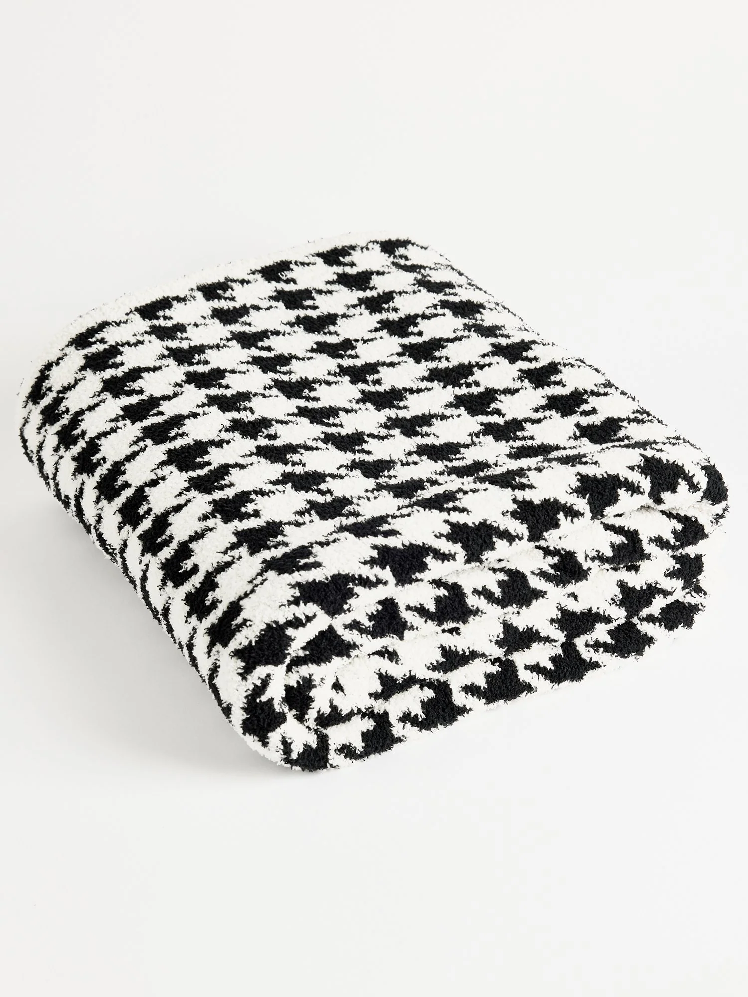 Comfy Luxe Houndstooth Terry Throw Blanket - Brands We Love