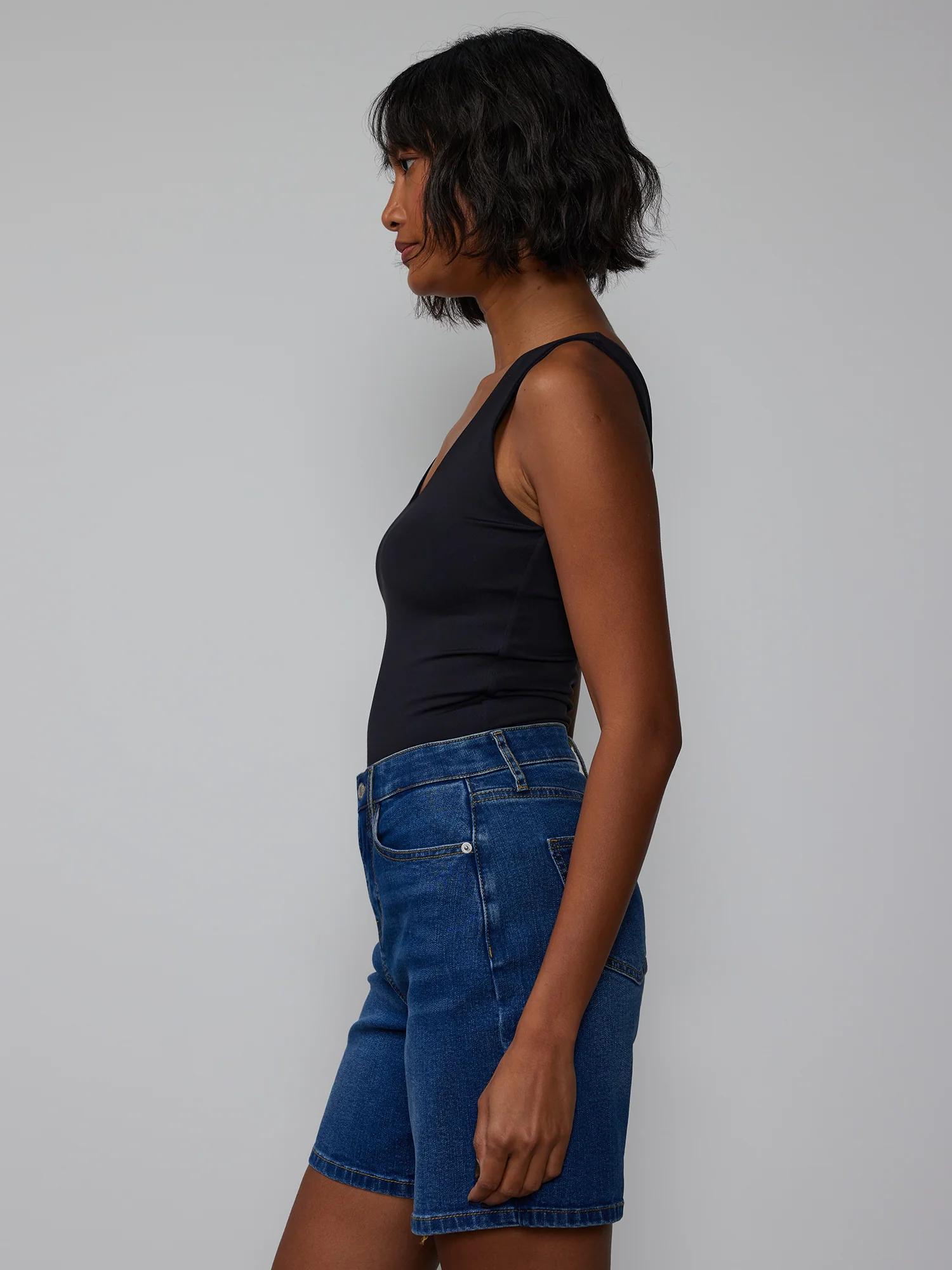 Curvy High Rise 7-Inch Denim Shorts - Image 2
