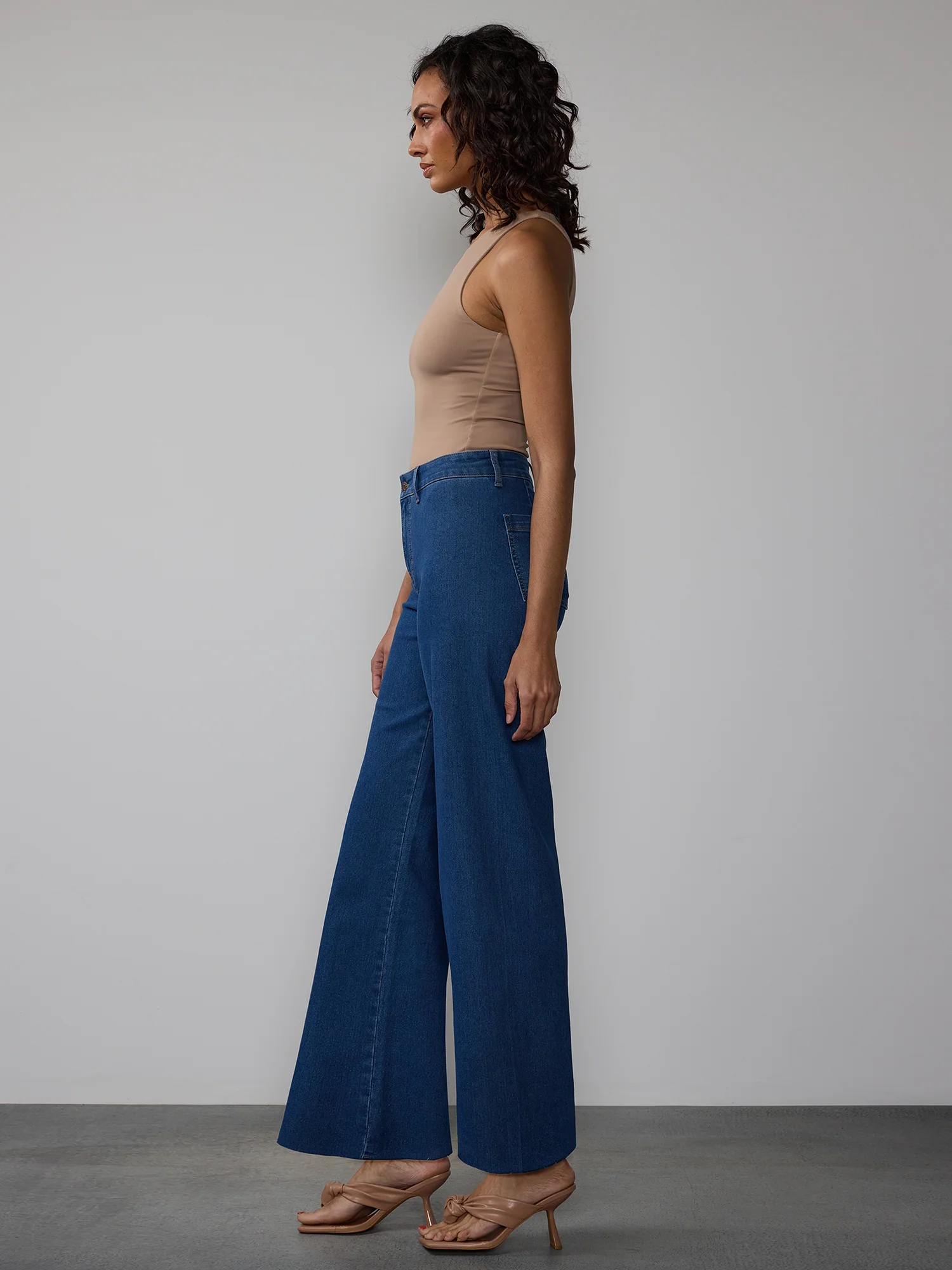 High Rise Wide Leg Seamless Jeans - Image 2
