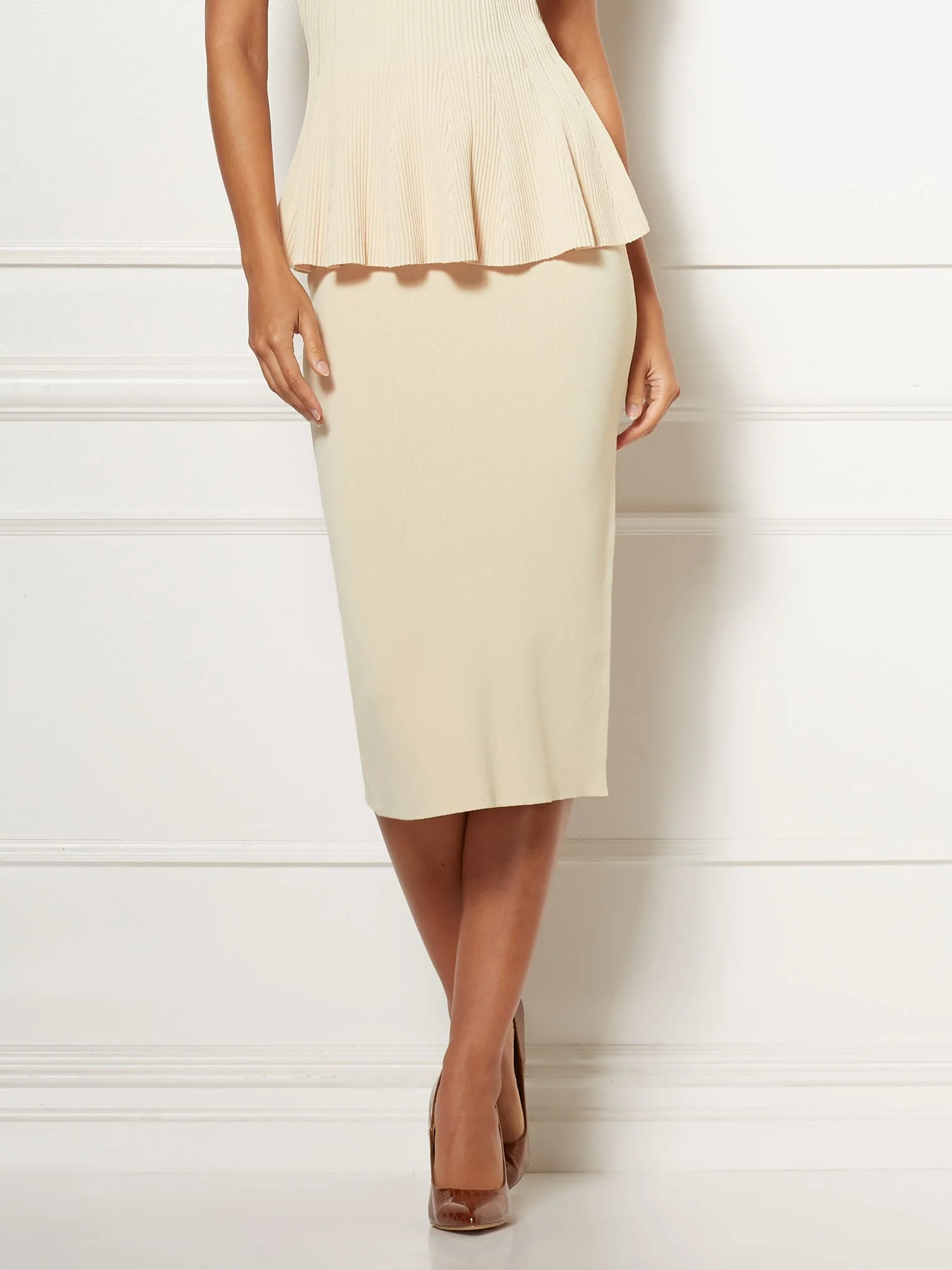 Jacqui Sweater Skirt - Eva Mendes Collection - Image 7
