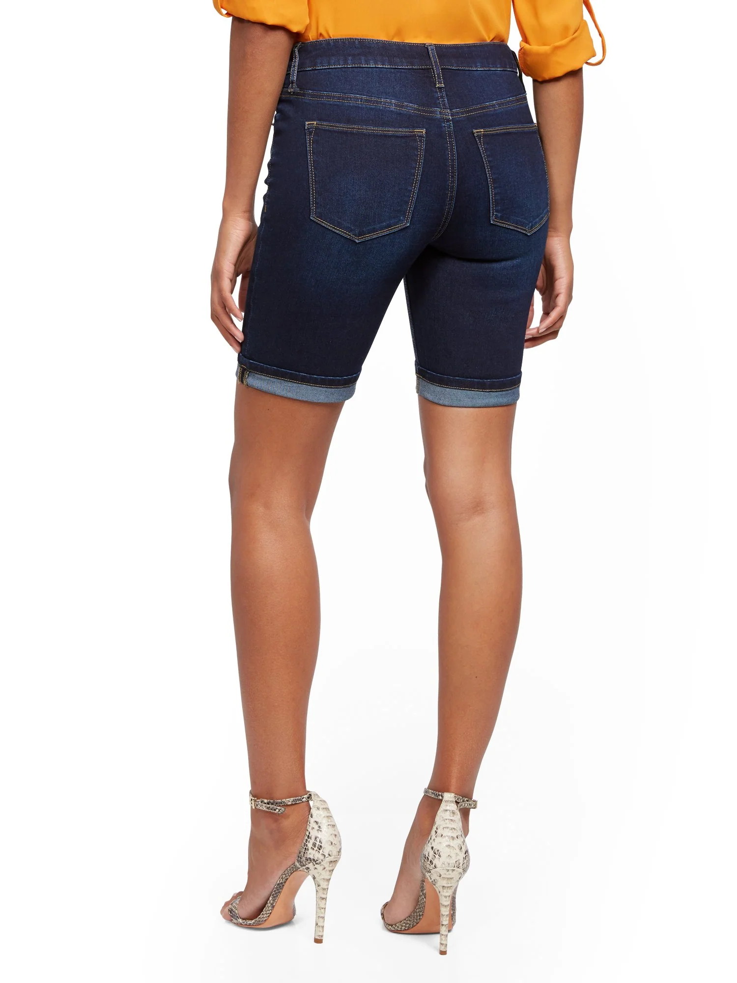 Lexi Mid-Rise 9-Inch Short - Blue Tease - Image 3