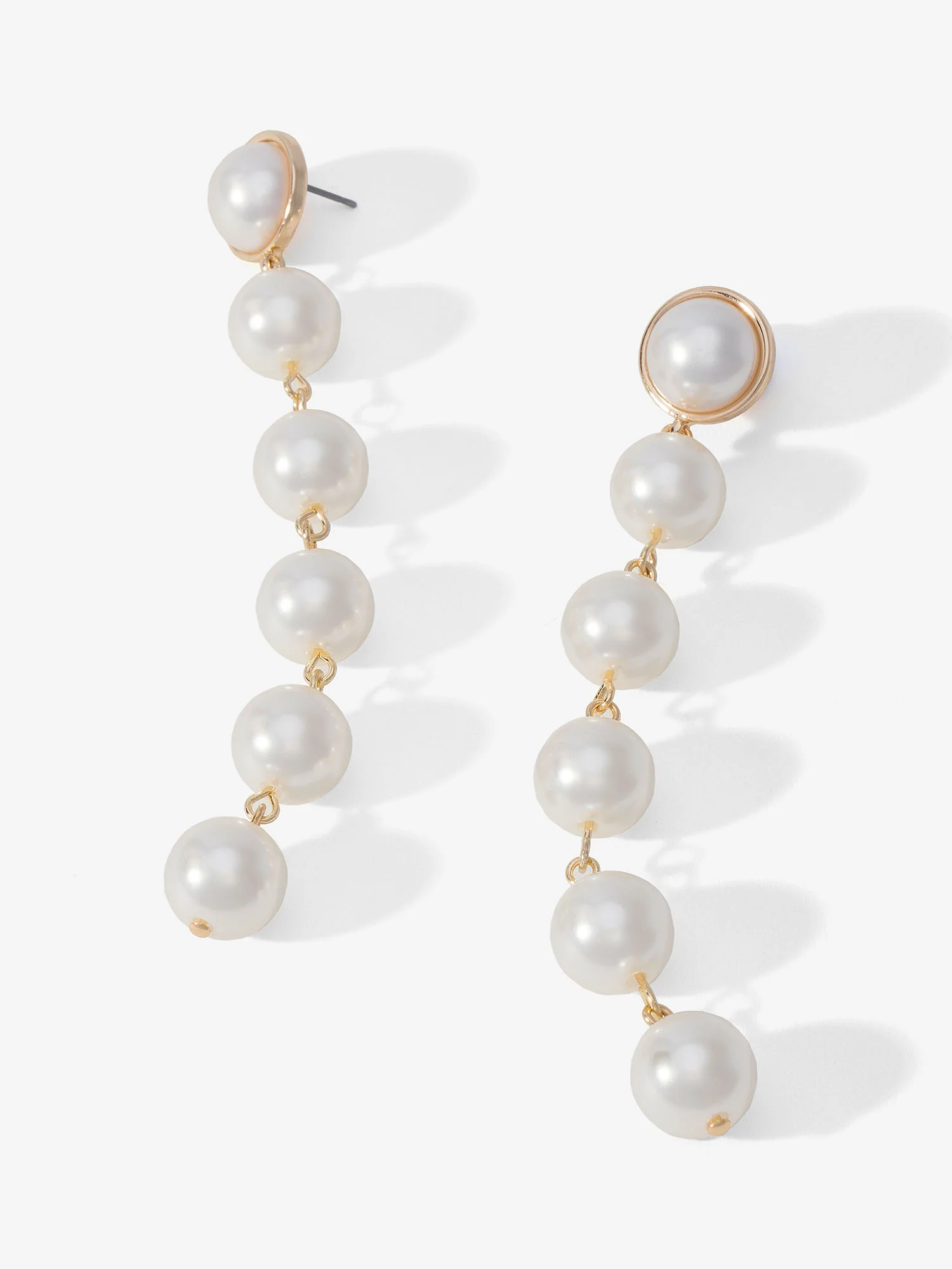 Linear Pearl Drop Earring