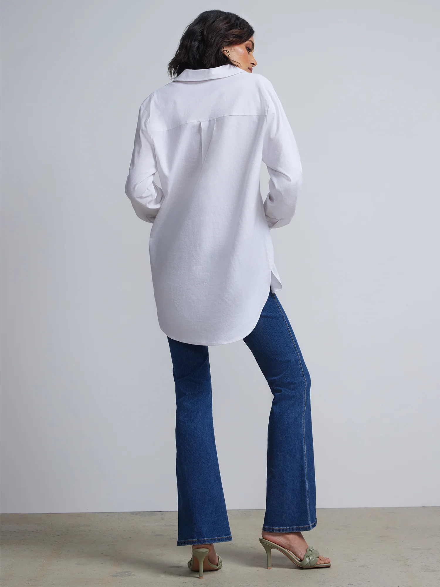 Linen-Blend Boyfriend Button-Front - NY&C Madison Shirt® - Image 4