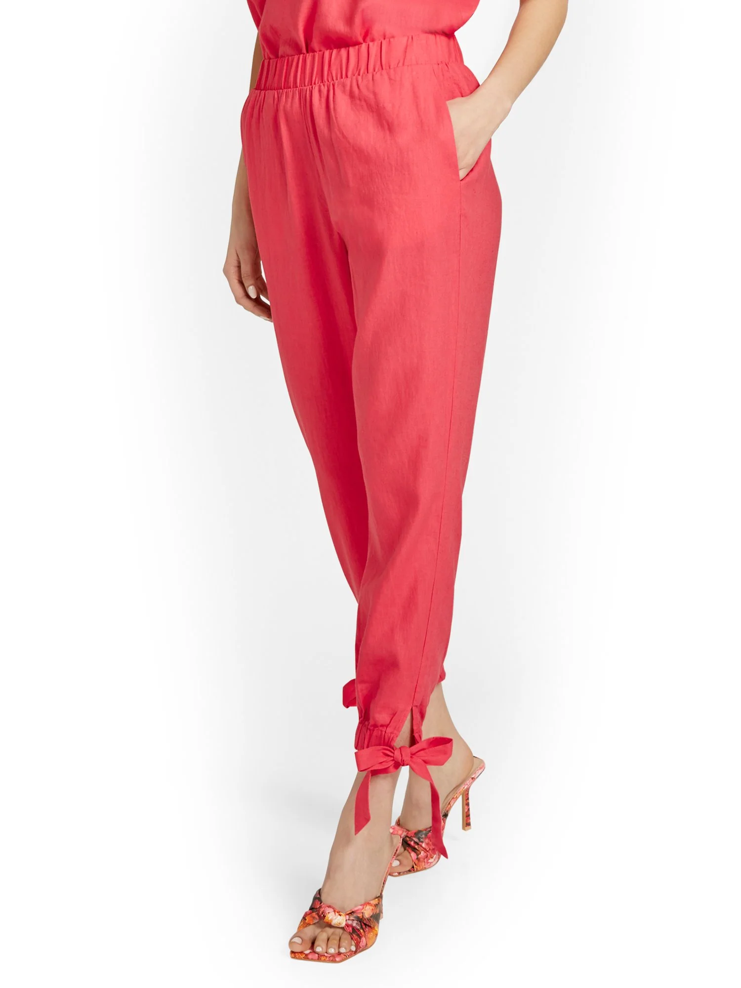 Linen-Blend High-Waisted Side-Slit Jogger Pant - Image 7