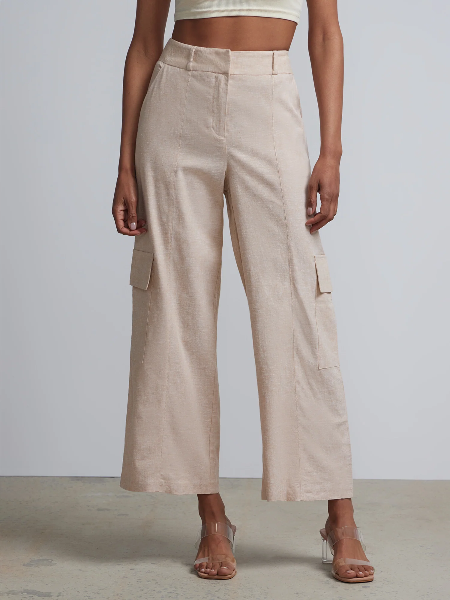 Linen-Blend Mid-Rise Cargo Ankle Pant