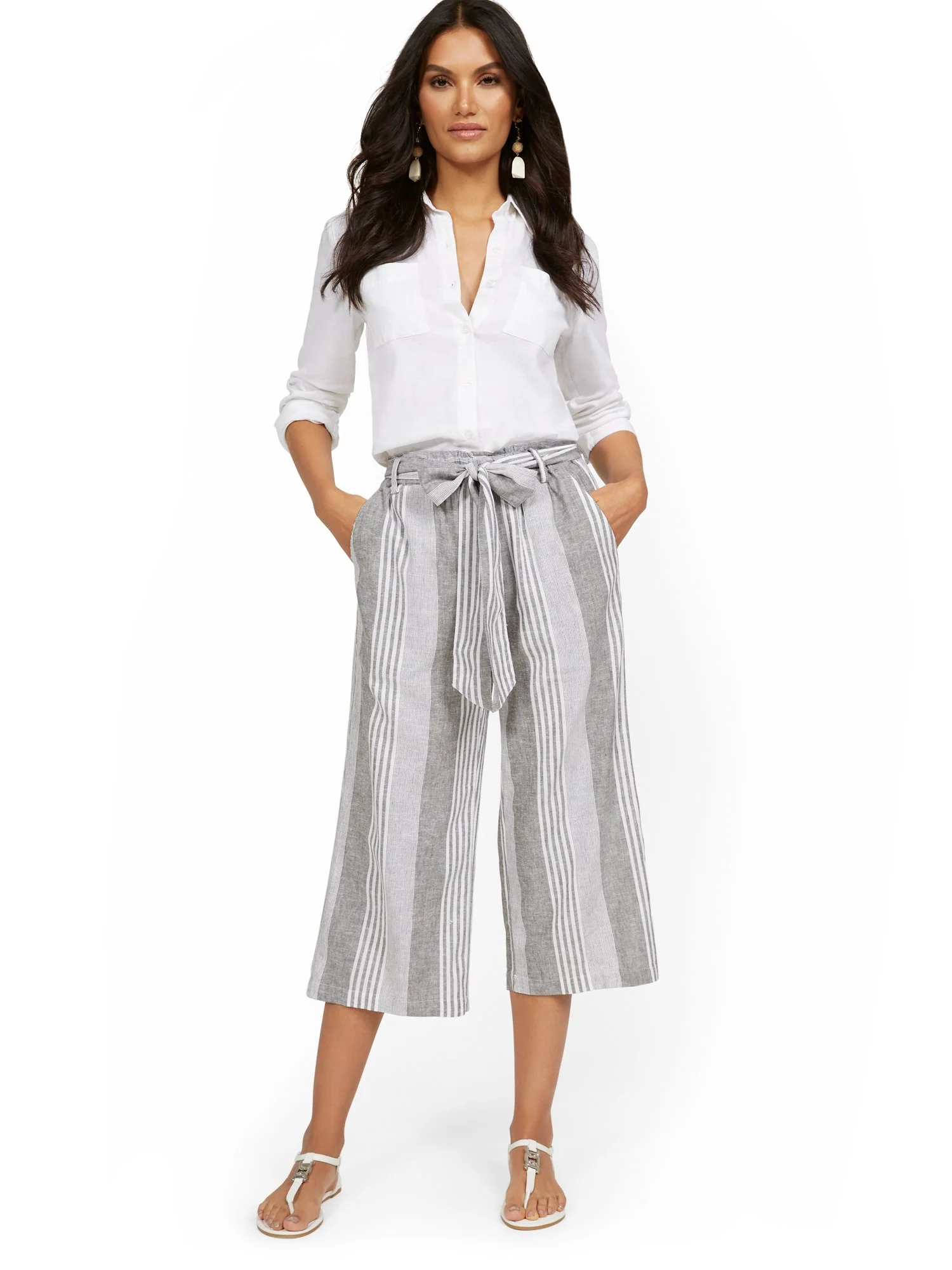 Linen-Blend Striped High-Waisted Paperbag Wide-Leg Capri Pant - Image 4