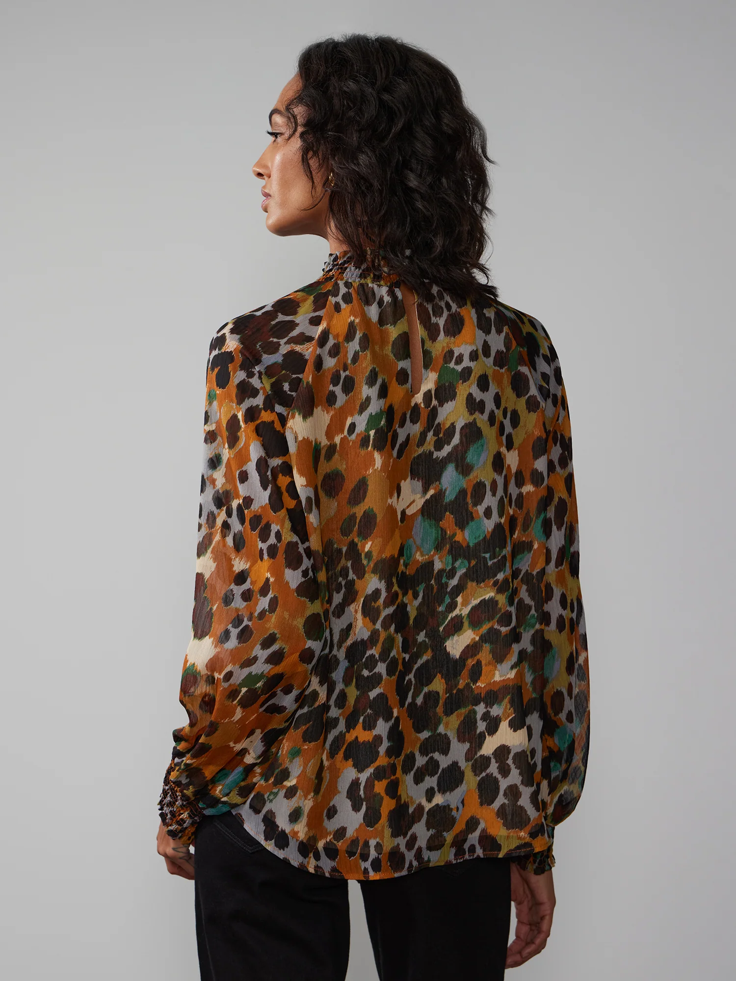 Long Sleeve Abstract Print Chiffon Blouse - Image 3