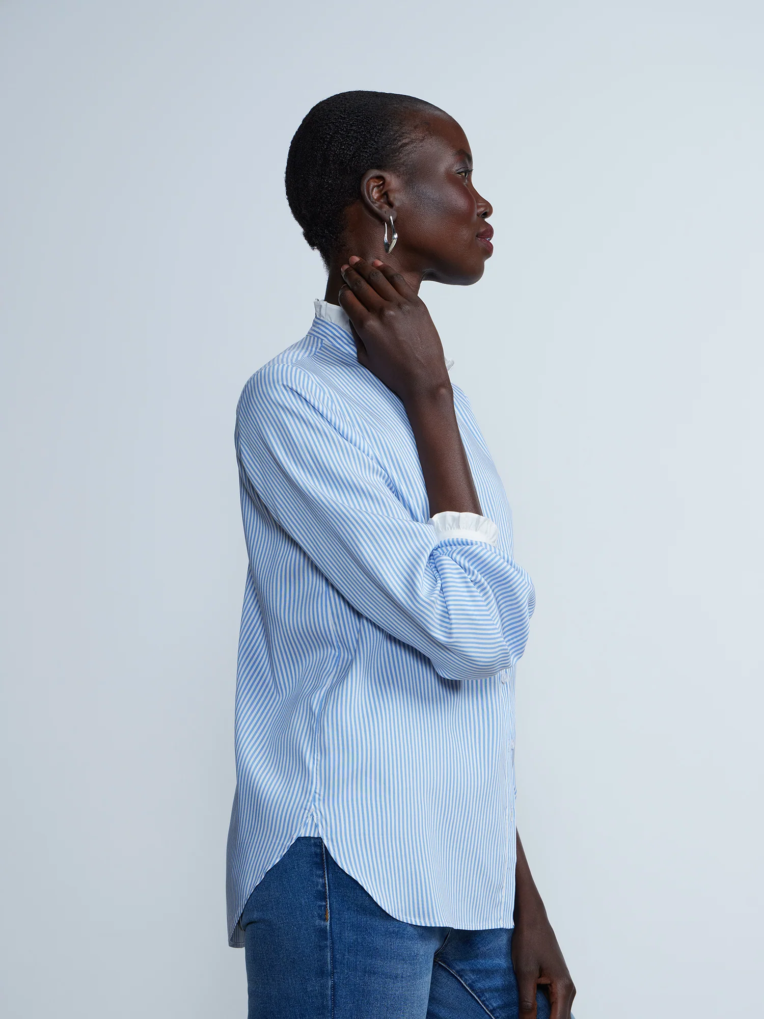 Long Sleeve Contrast Ruffle Button-Front Shirt - Image 2