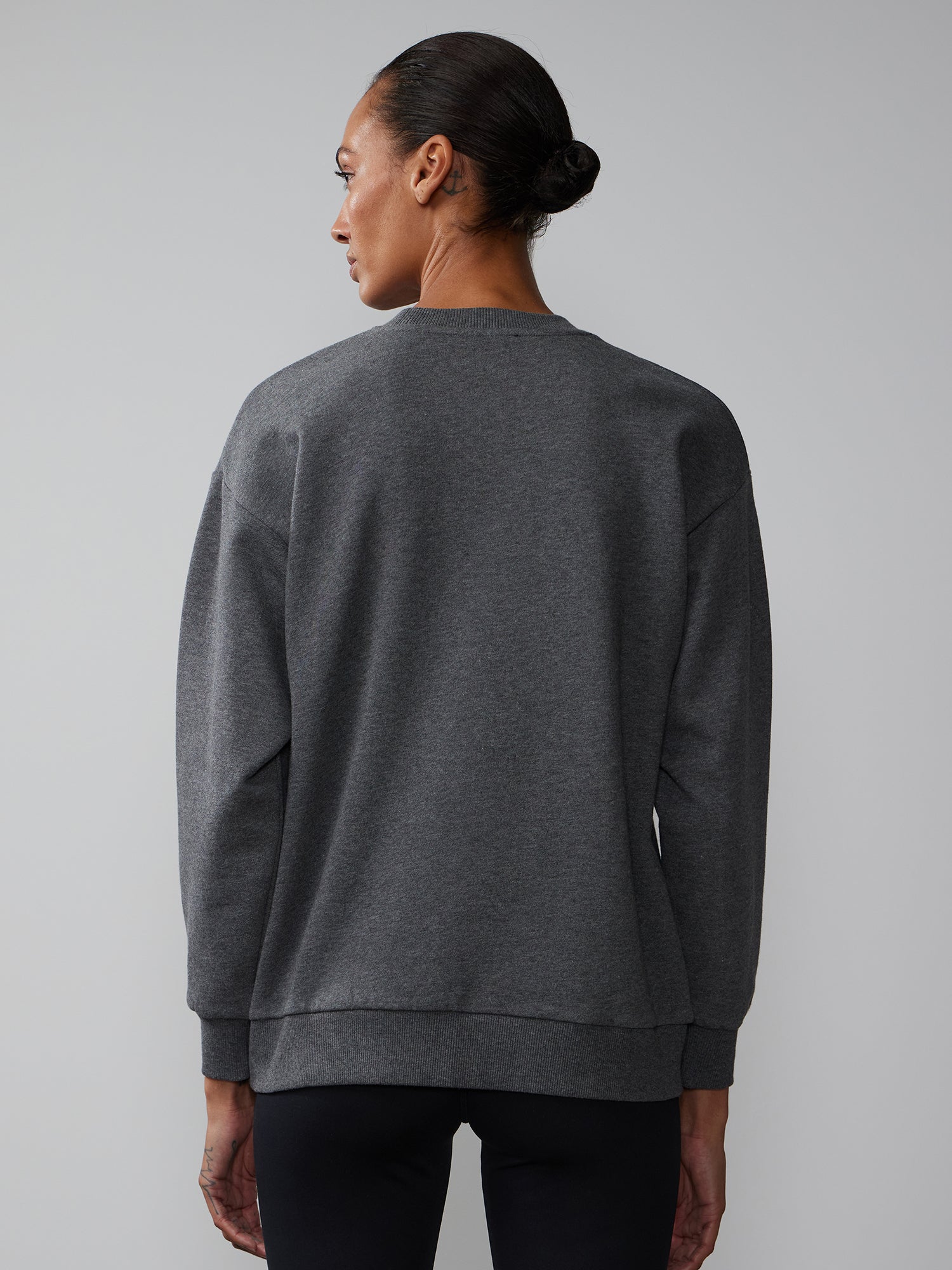 Long Sleeve Fleece Typography Sweatshirt - Image 3
