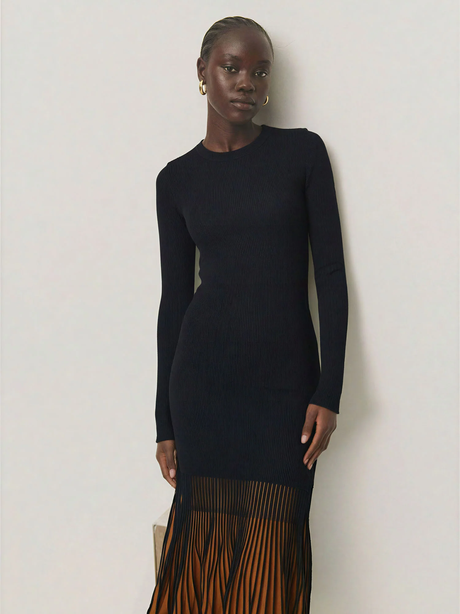 Long Sleeve Ruffle Bottom Knit Maxi Dress - Image 3
