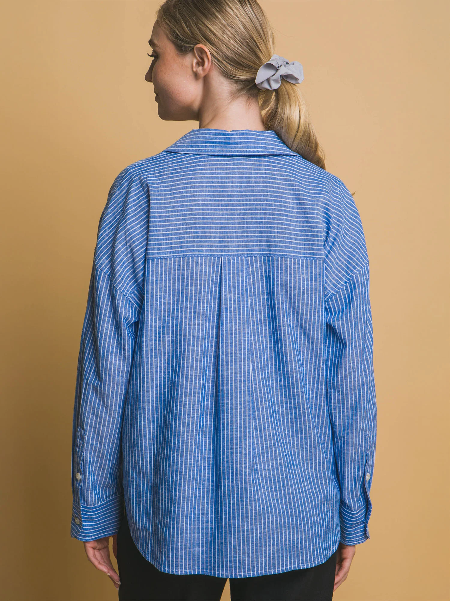 Long Sleeve Striped Collared Linen Blend Button Down Shirt - Image 11