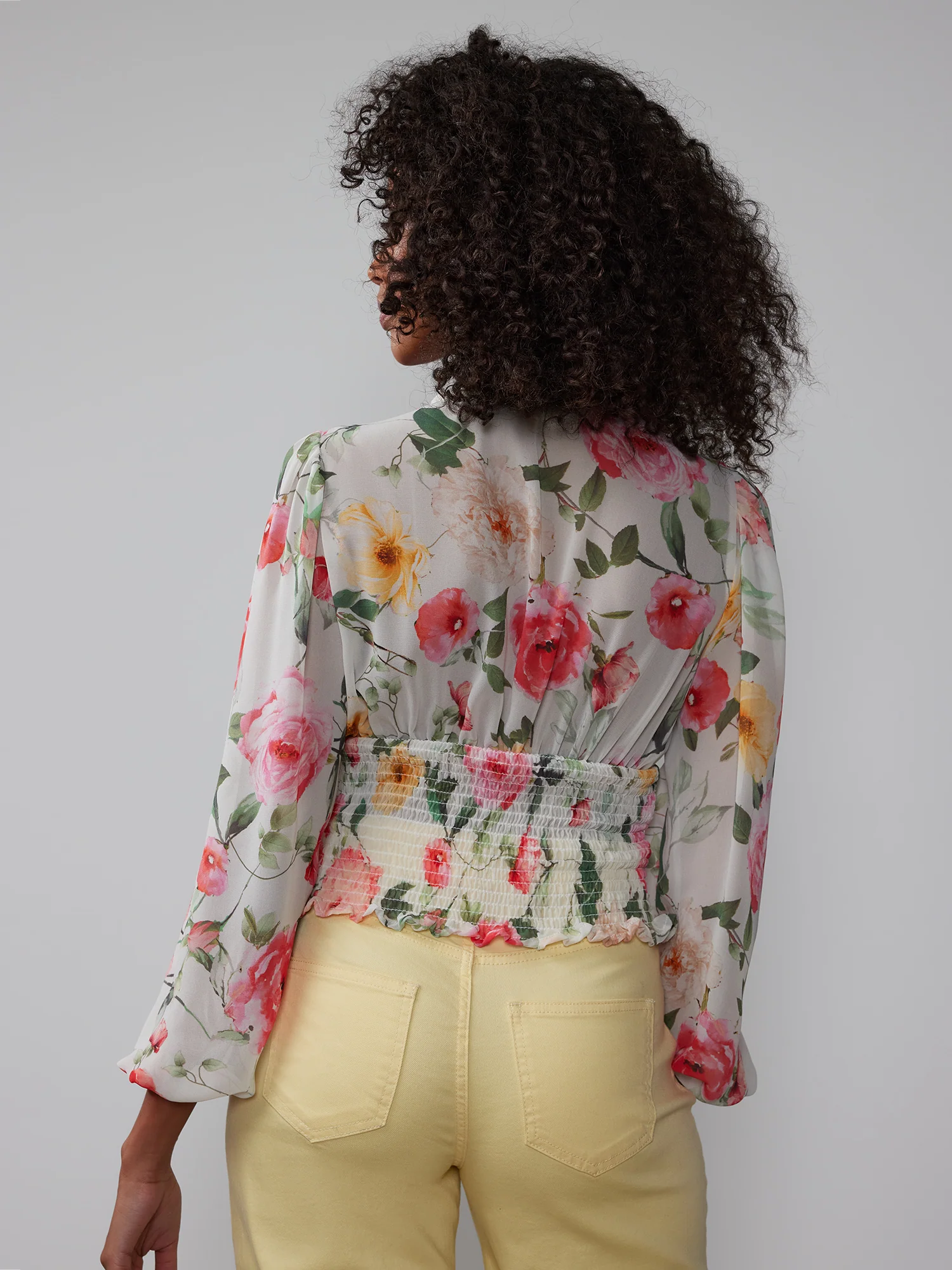 V-Neck Smocked Bodice Floral Blouse - Image 3