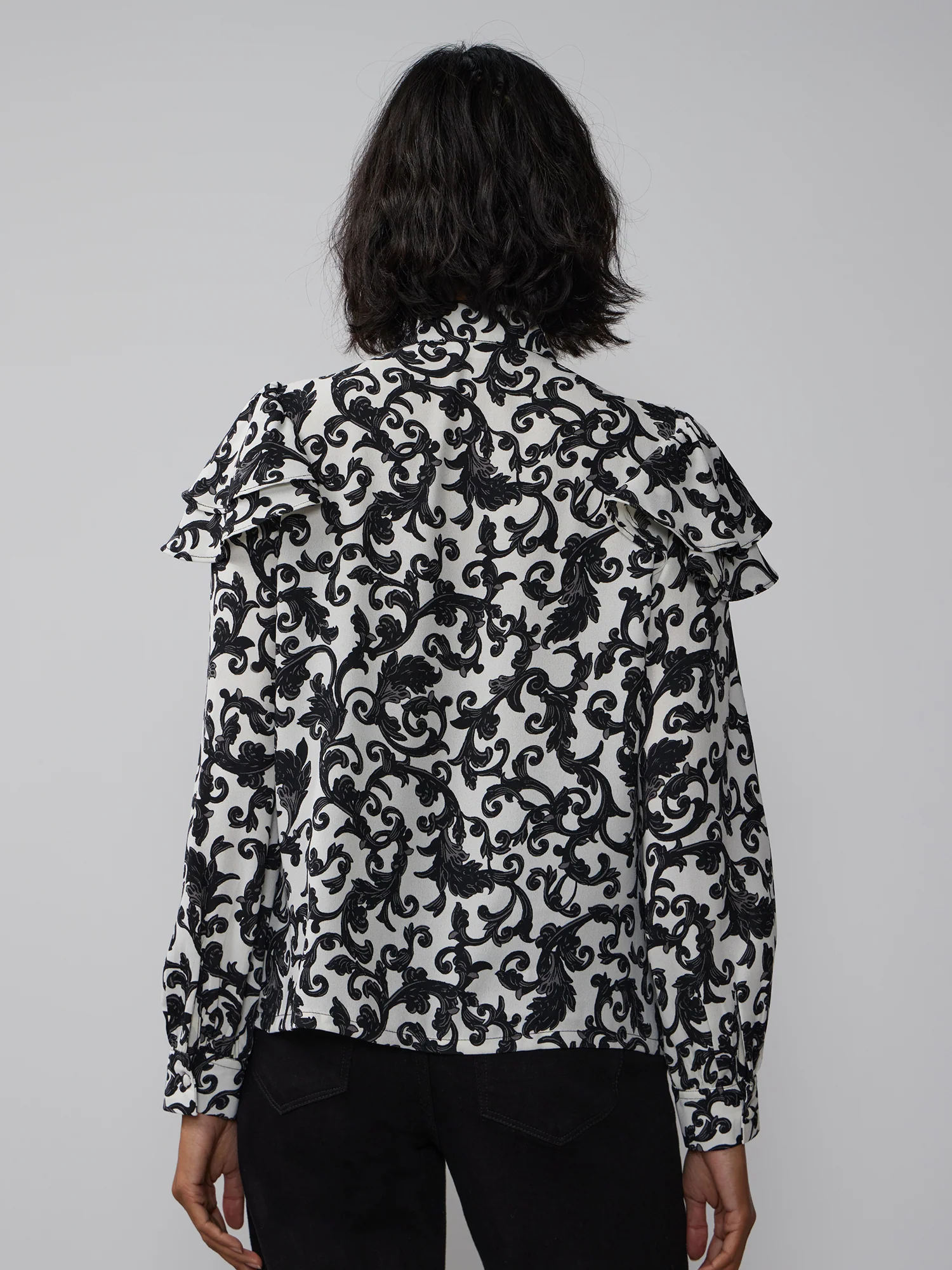 Ruffle Sleeve Mock Neck Filigree Blouse - Image 3