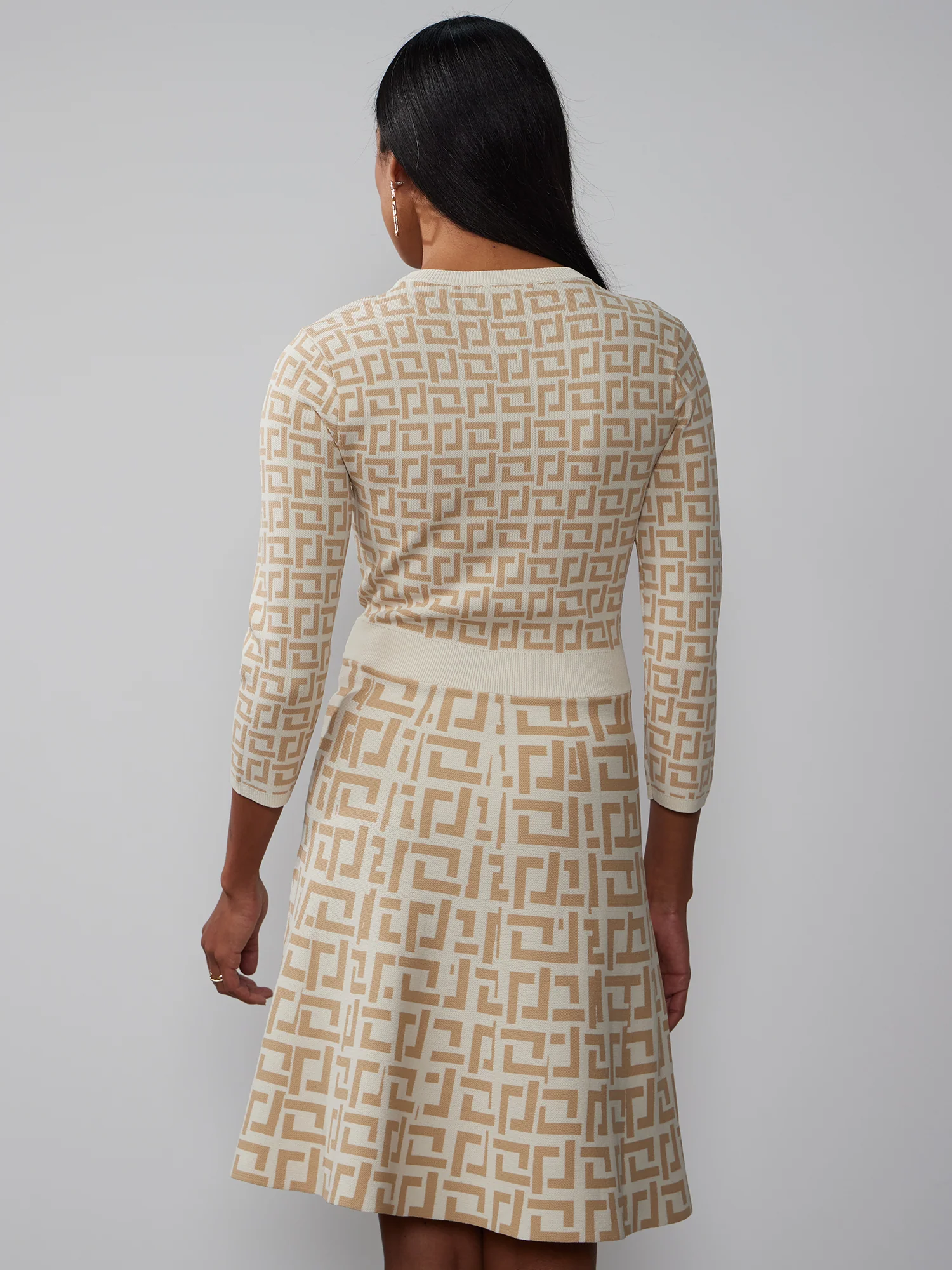 Long Sleeve Geometric A-Line Dress - Image 8