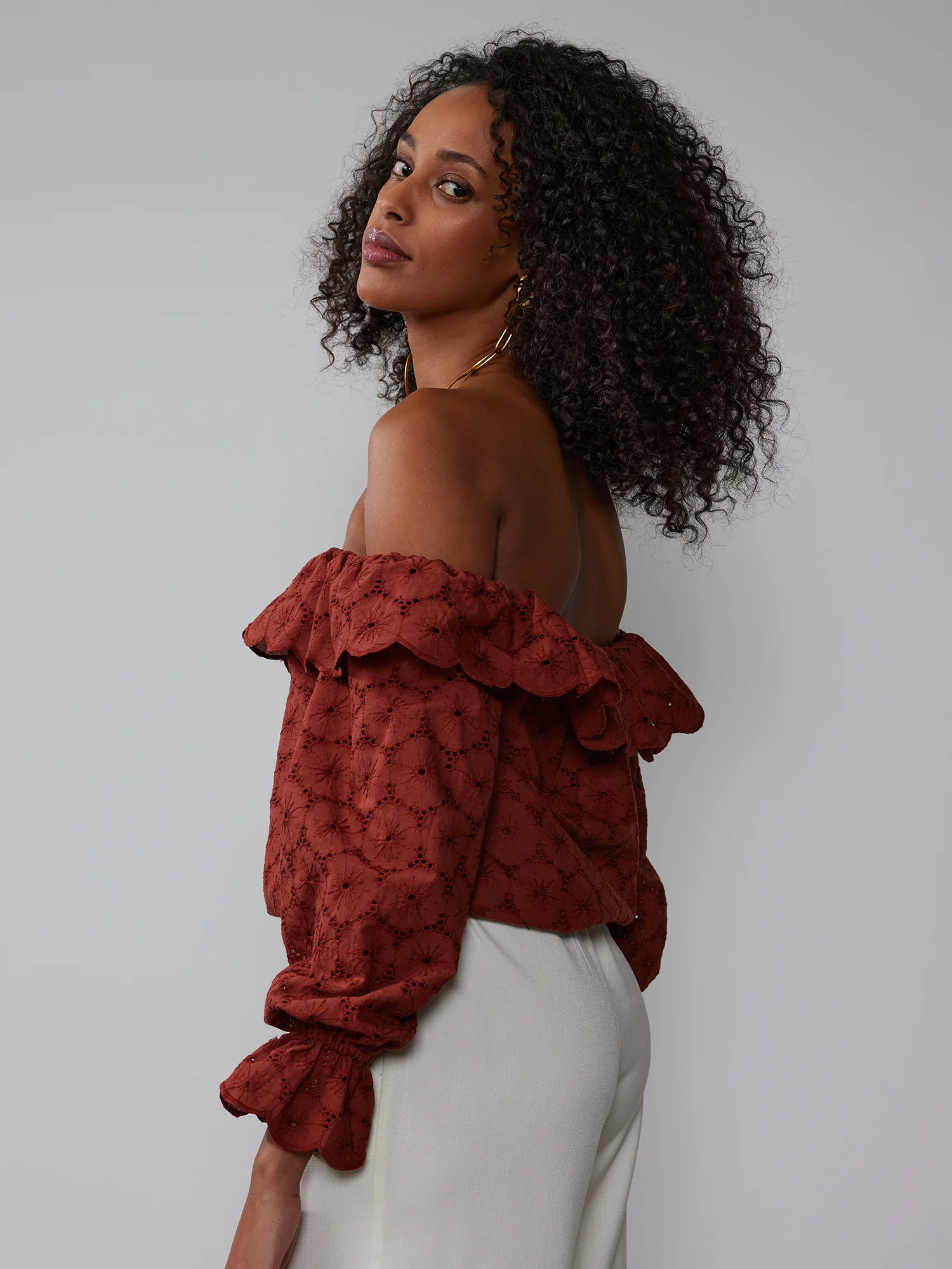 Off-The-Shoulder Eyelet Flounce Blouse - Image 7