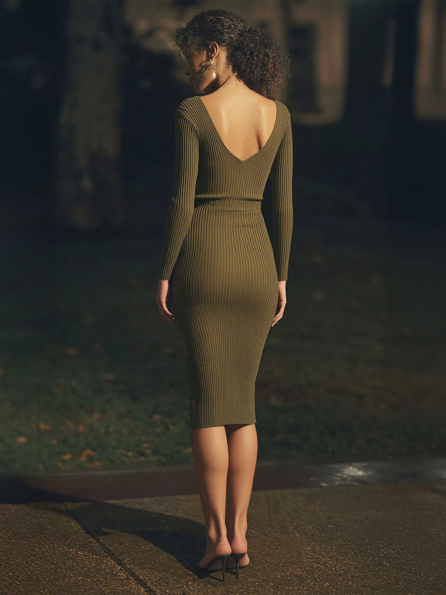 V Neck Knit Bodycon Slit Midi Dress - Image 12