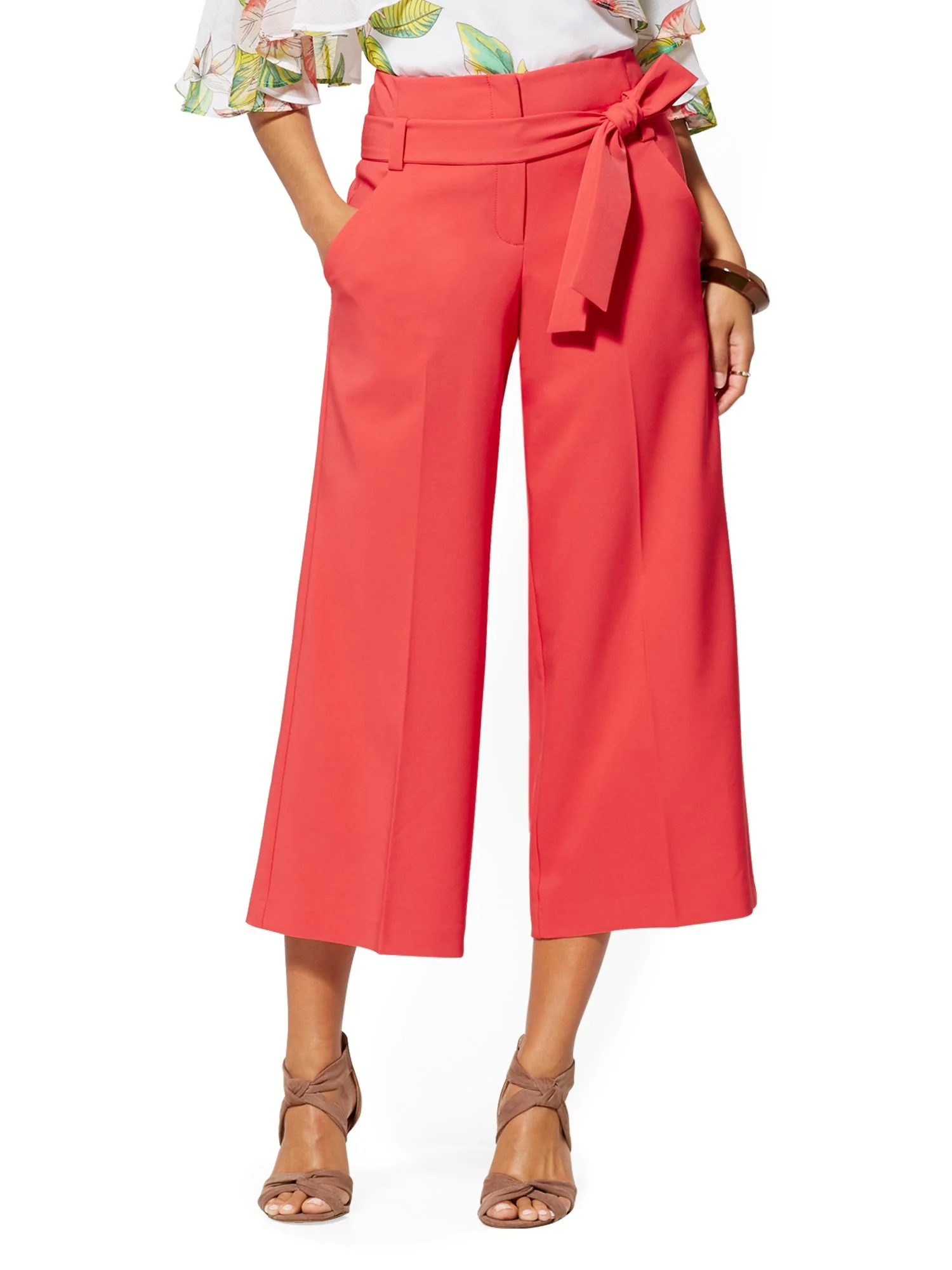 Madie Capri Pant - Image 11