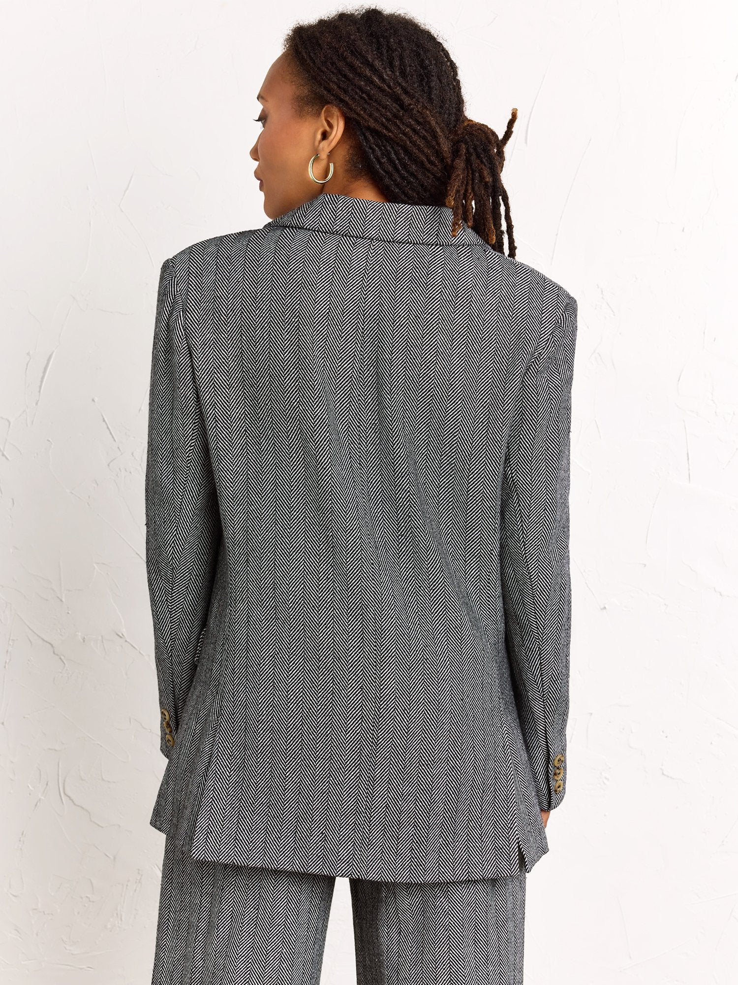 Menswear Tweed Double Breasted Blazer - Aaron & Amber - Image 4
