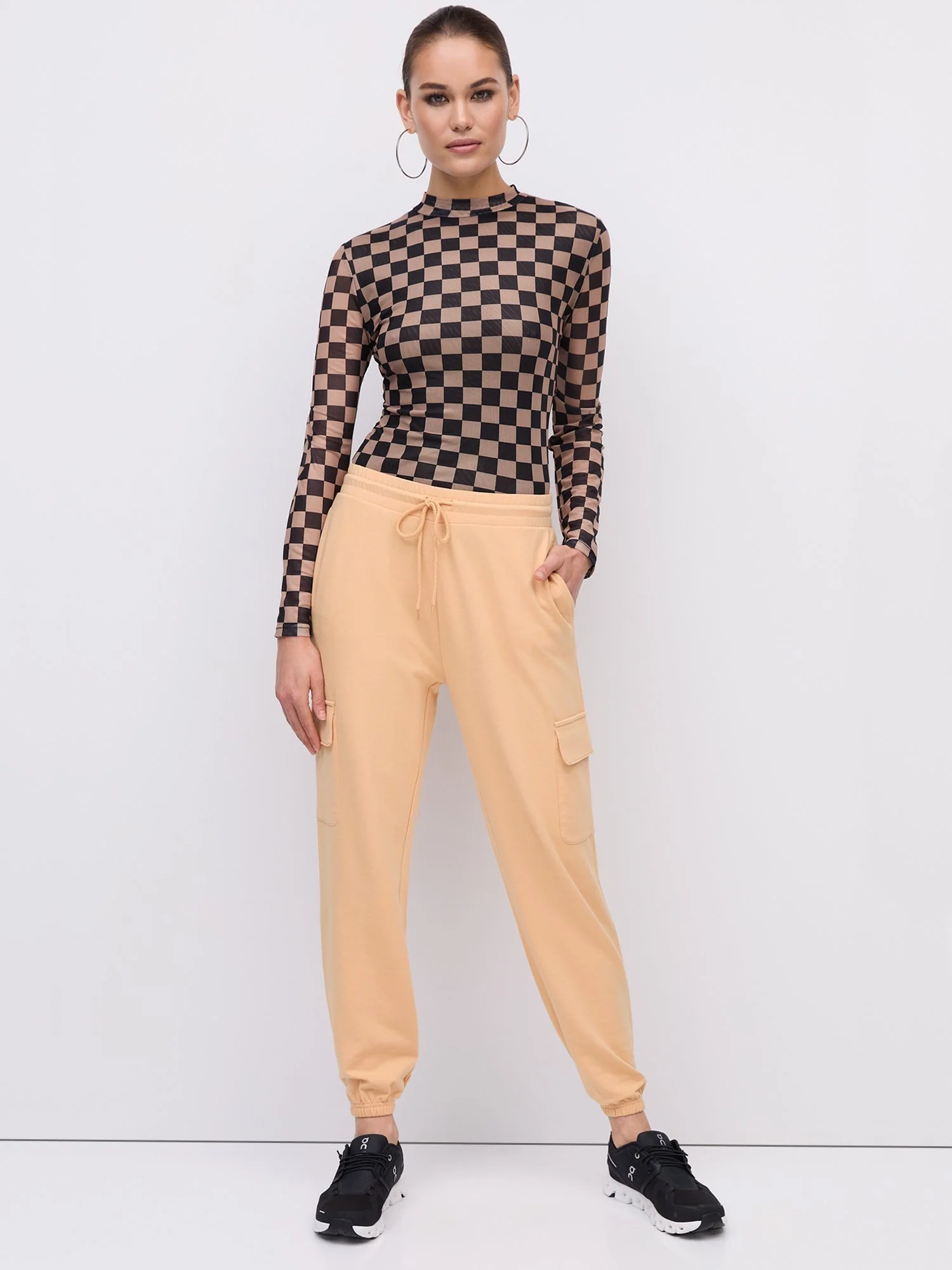 Mid-Rise Cargo Jogger Pant - Image 5