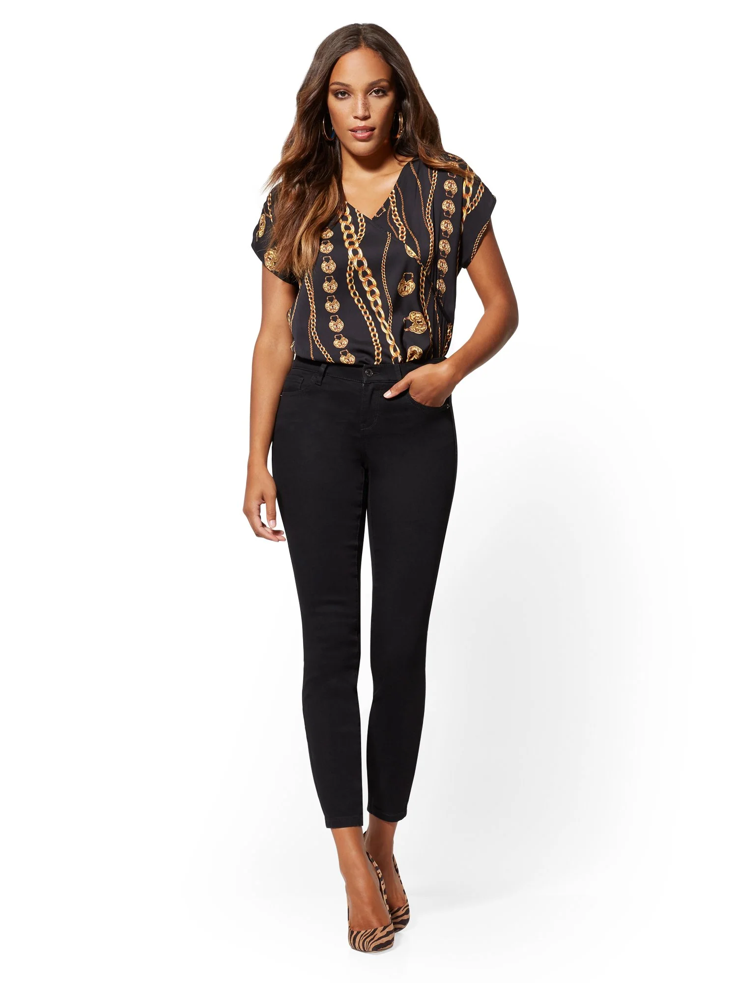 Mid-Rise Curvy Super-Skinny Jeans - Black - Image 4
