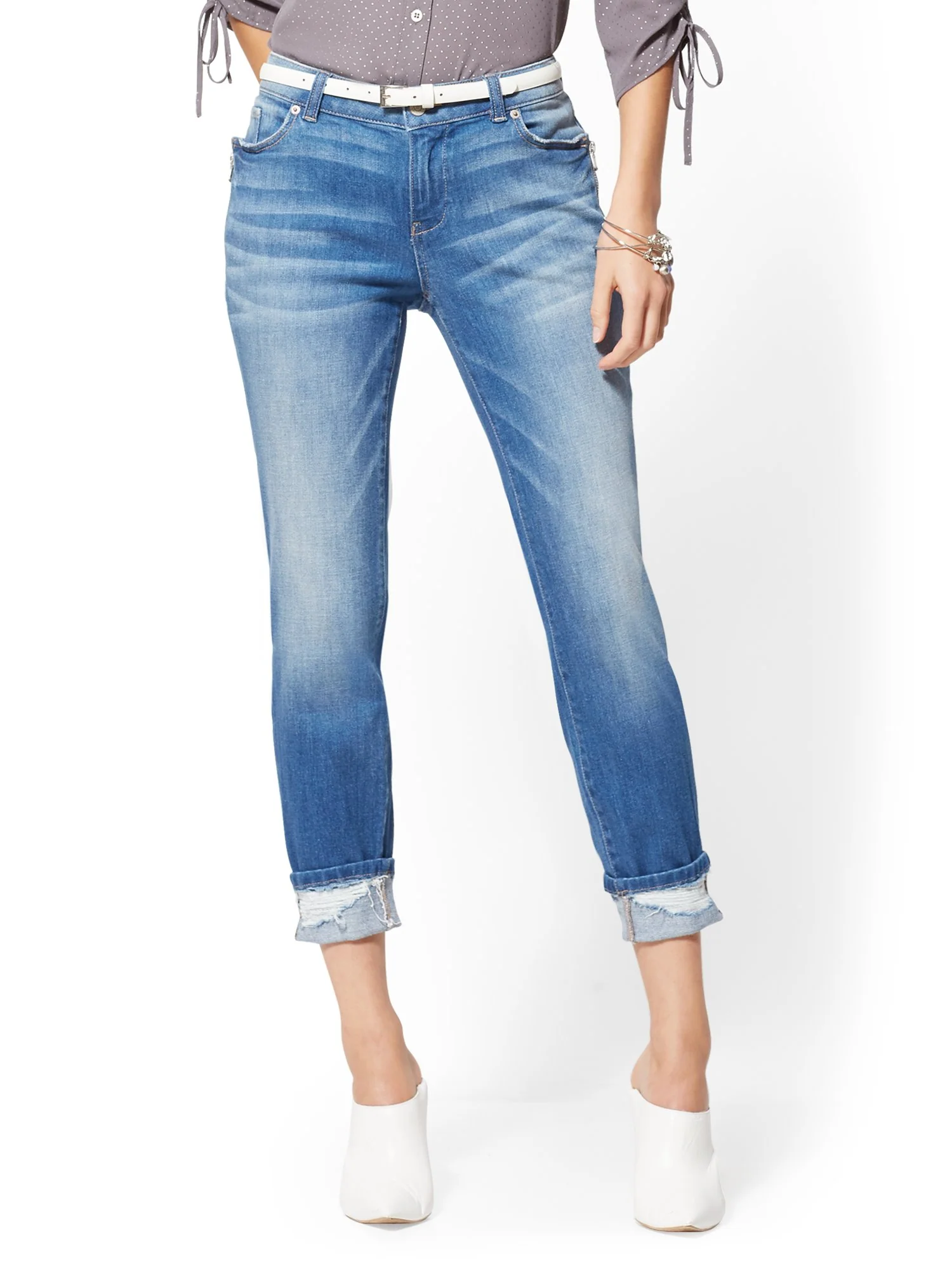 Mid-Rise Zip-Accent Curvy Boyfriend Jeans - Image 2