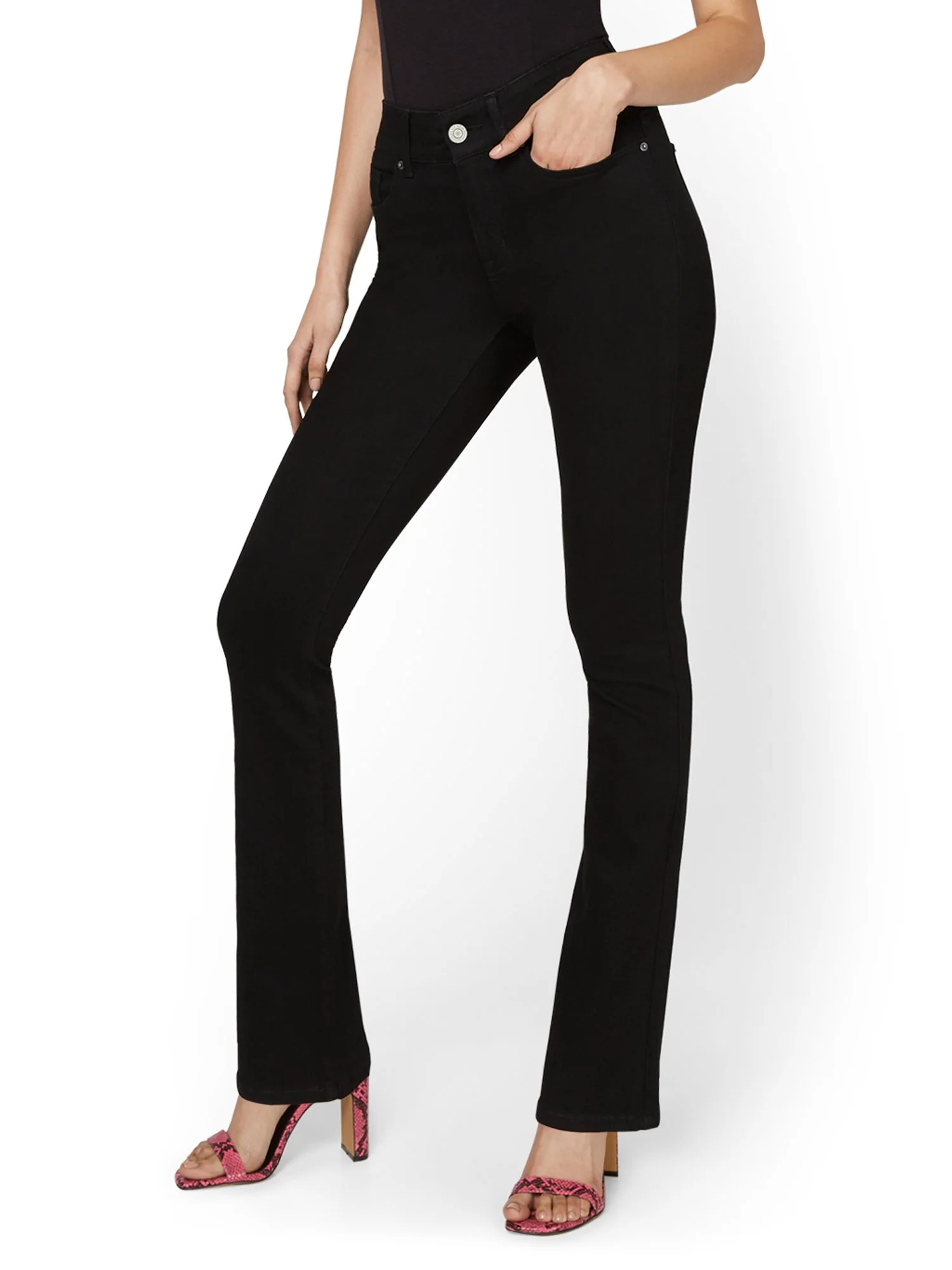 Mya Curvy High-Waisted Bootcut Jeans - Black - Image 2