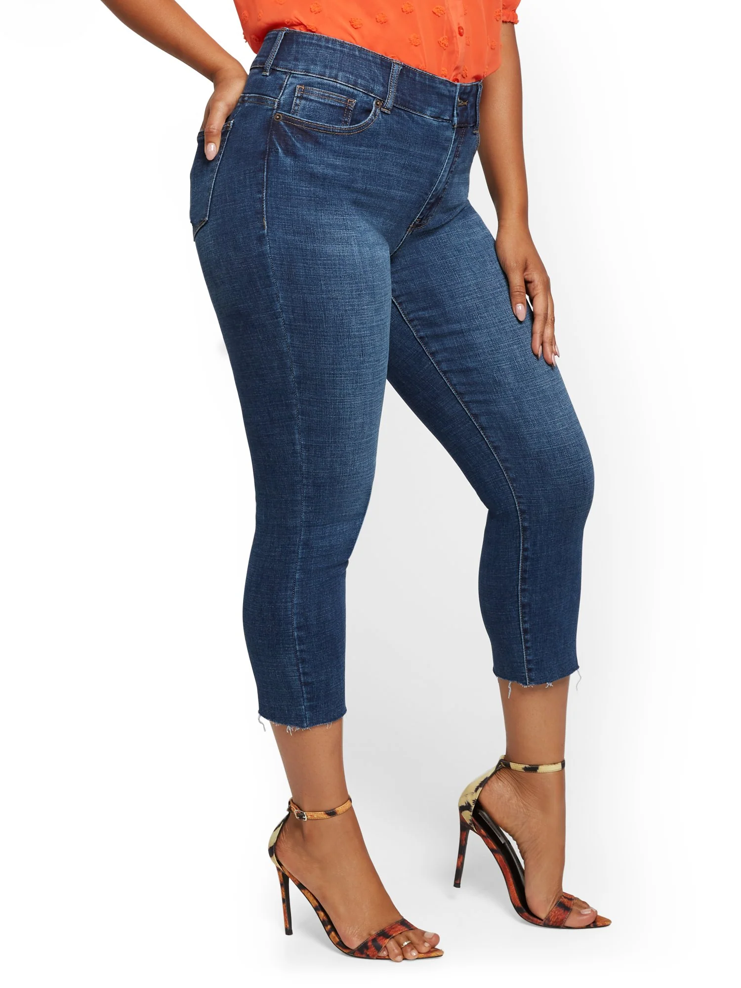 Mya Curvy High-Waisted Sculpting No Gap Capri Jeans - Limelight Blue - Image 2