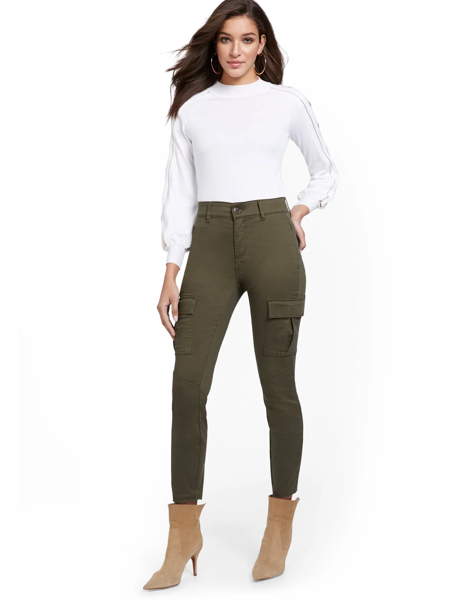 Mya Curvy High-Waisted Sculpting No Gap Cargo Skinny Ankle Jeans - Image 2