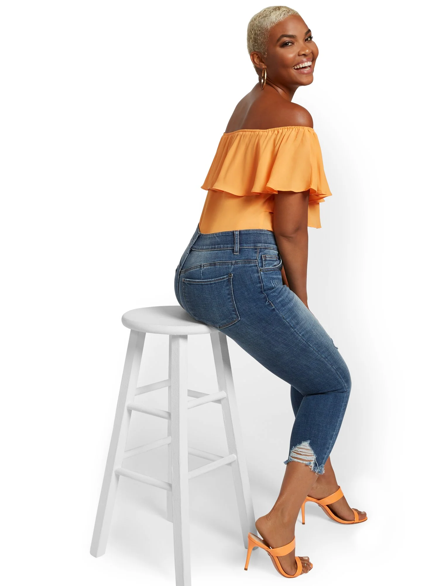 Mya Curvy High-Waisted Sculpting No Gap Super-Skinny Capri Jeans - Orchard Blue - Image 6