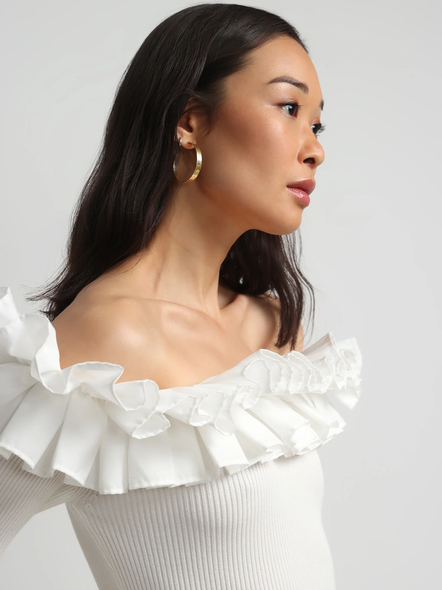 Off-The-Shoulder Ruffle Sweater - Image 4