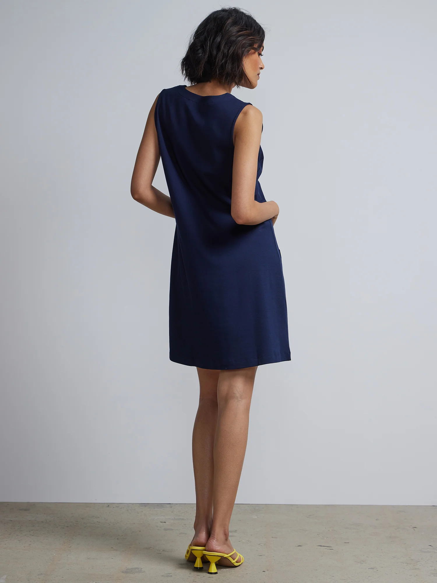 Patch-Pocket Shift Dress - City Knits - Image 16