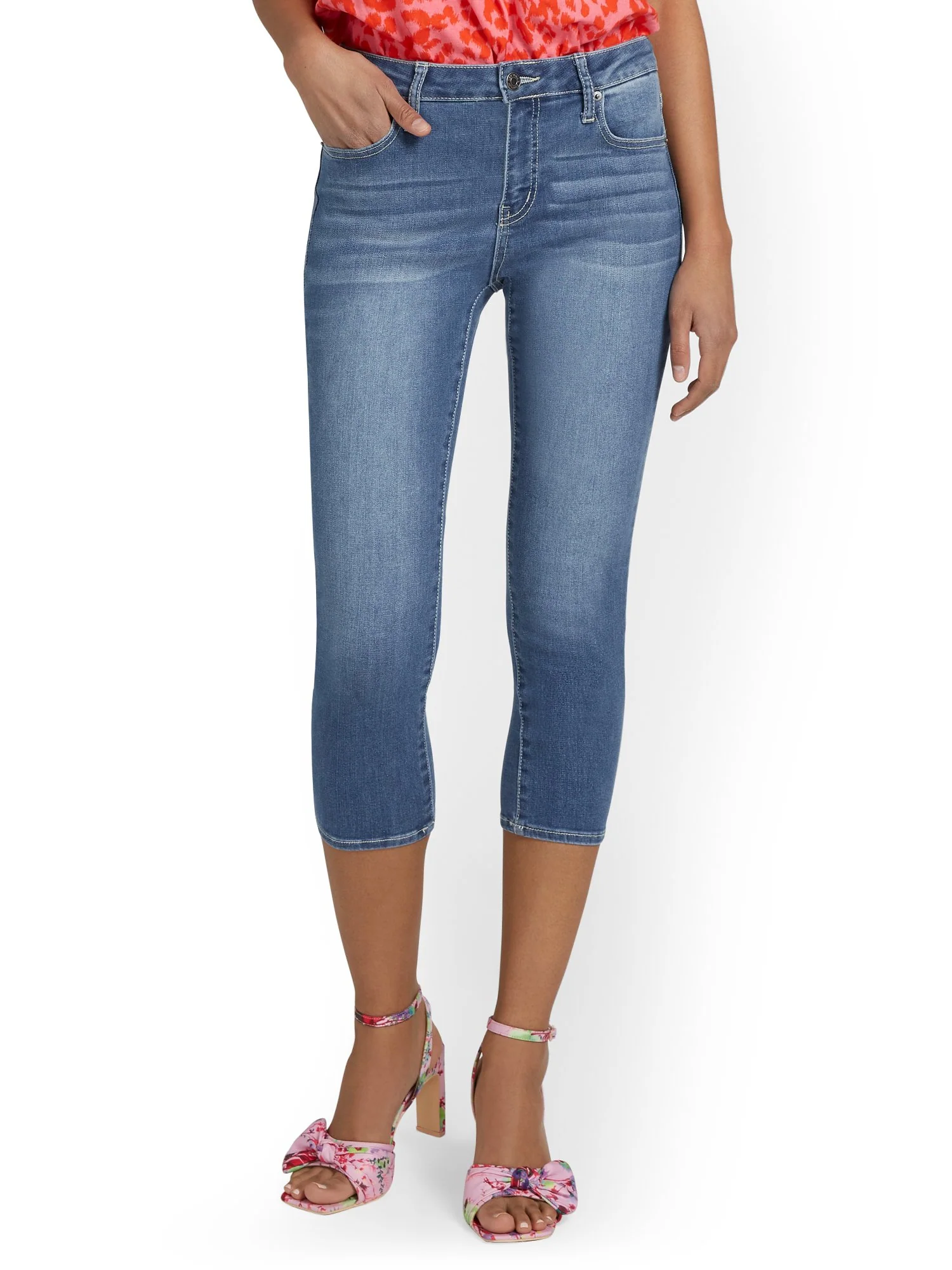 Perfect Fit Mid-Rise Capri Jeans - Medium Blue Wash