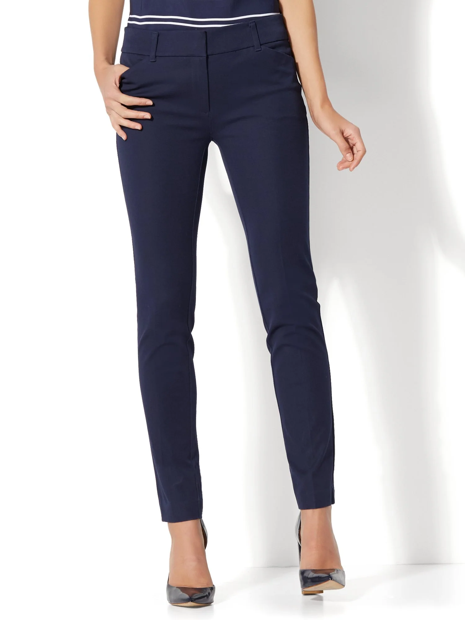 Petite Audrey Ankle Pant - Solid - Image 15