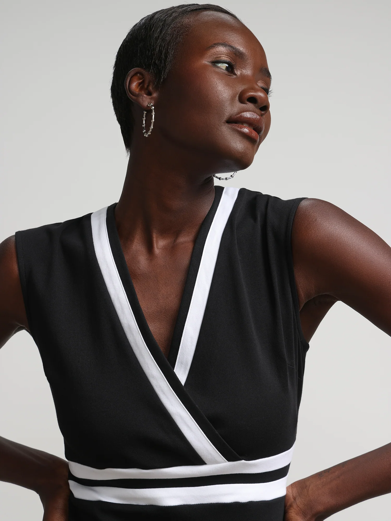 Petite Colorblock Accent Wrap Dress - City Knits - Image 3