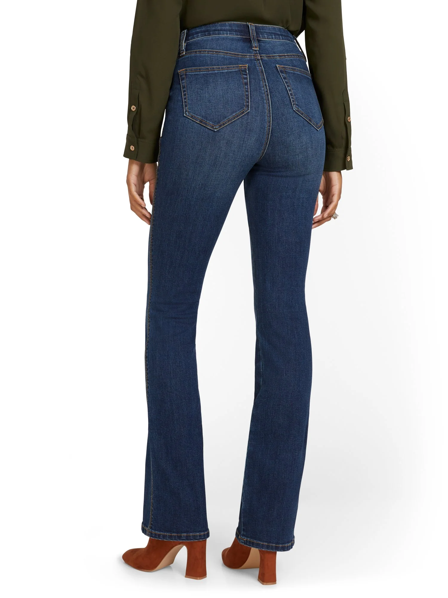 Petite High-Waisted Curvy Essential Bootcut Jeans - Foxy Blue Wash - Image 3