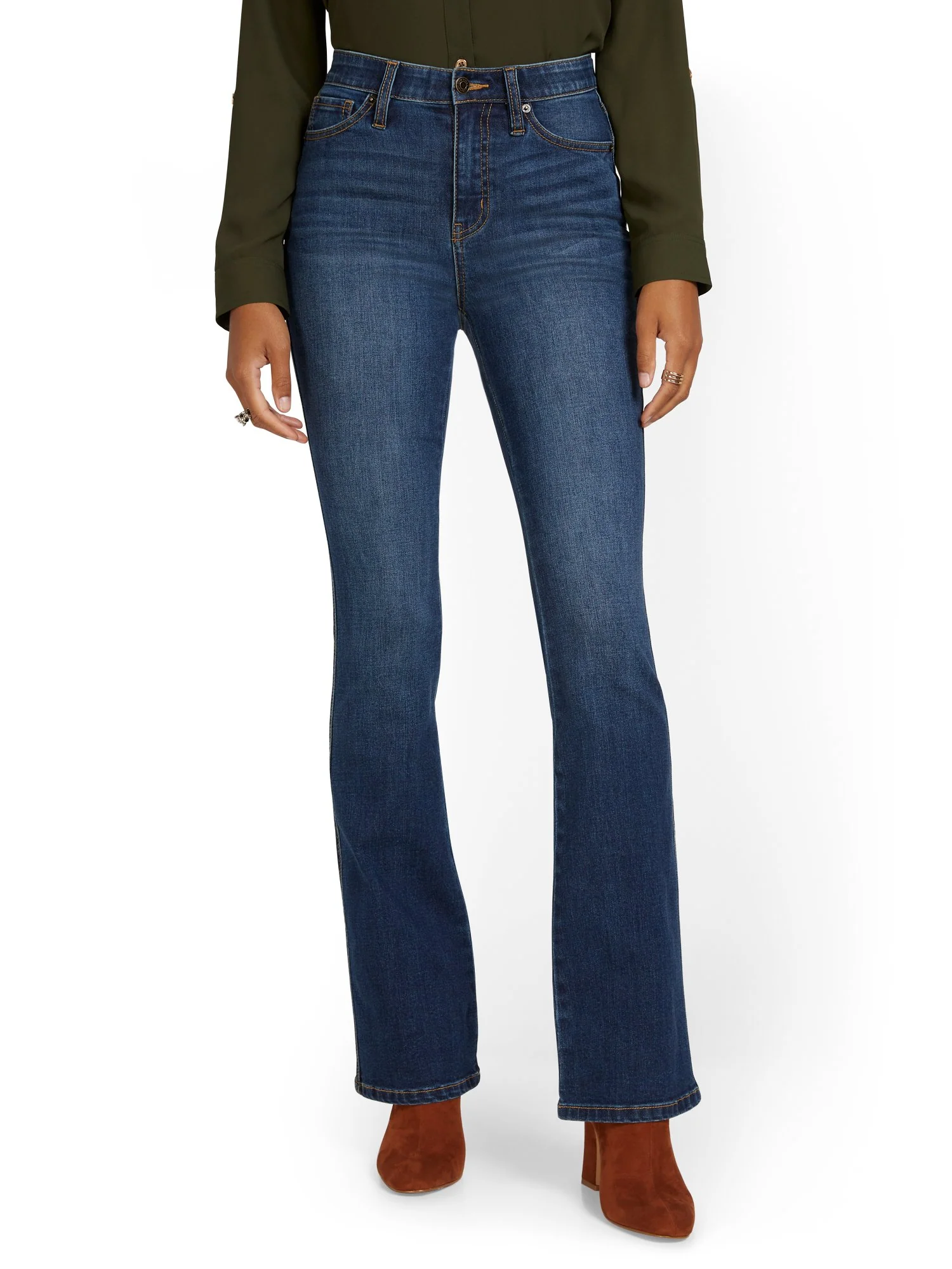 Petite High-Waisted Curvy Essential Bootcut Jeans - Foxy Blue Wash - Image 5